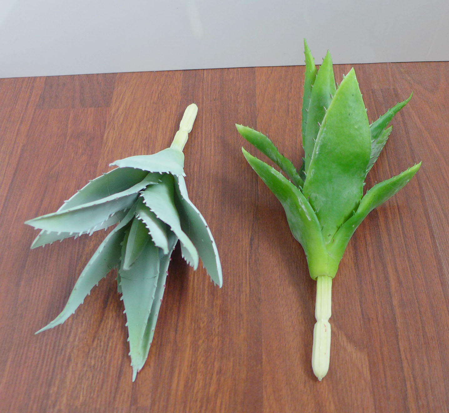 Artificial Plastic Succulents Plants (Gray + Green) Big Thorn Aloe