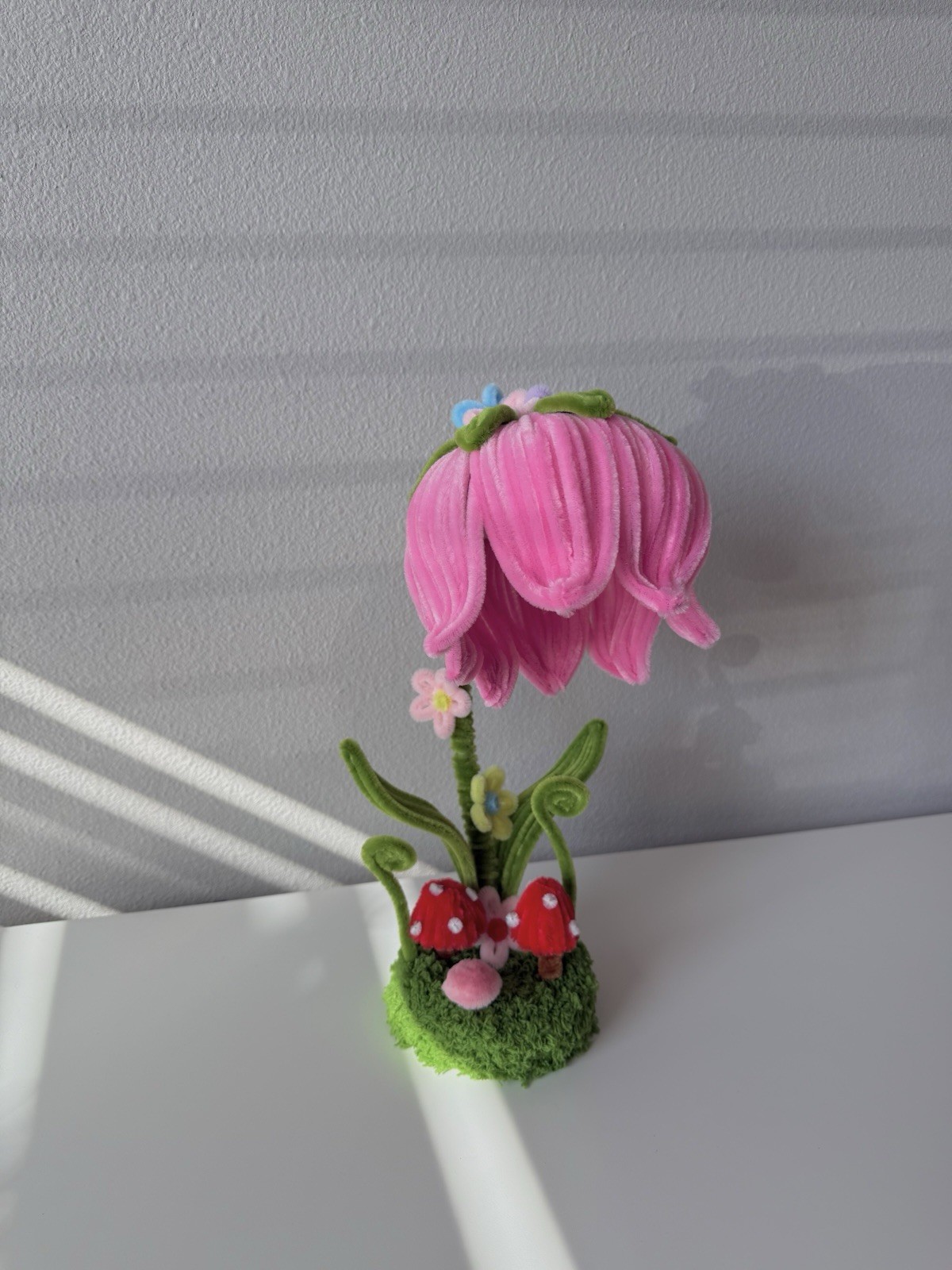 Handmade Pipecleaner Lilies of the Valley Lamp – Includes Lamp & Cord