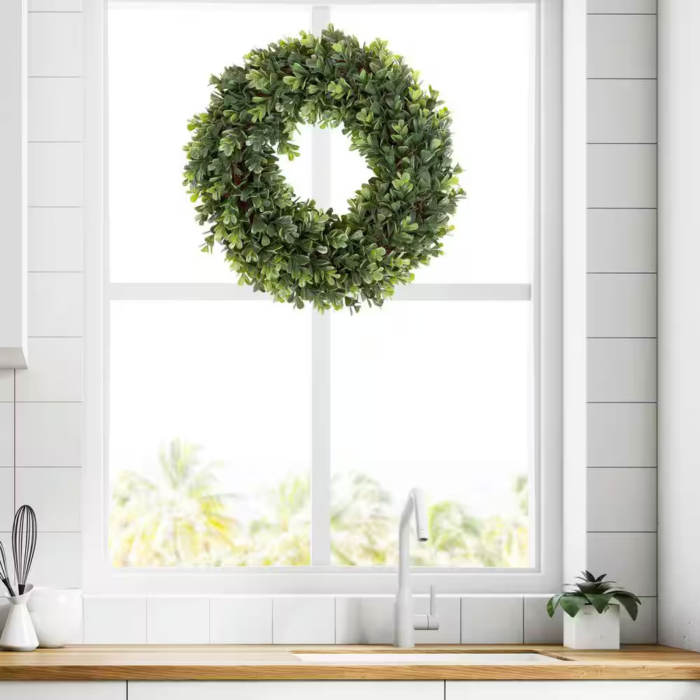 12 In. round Artificial Boxwood Wreath