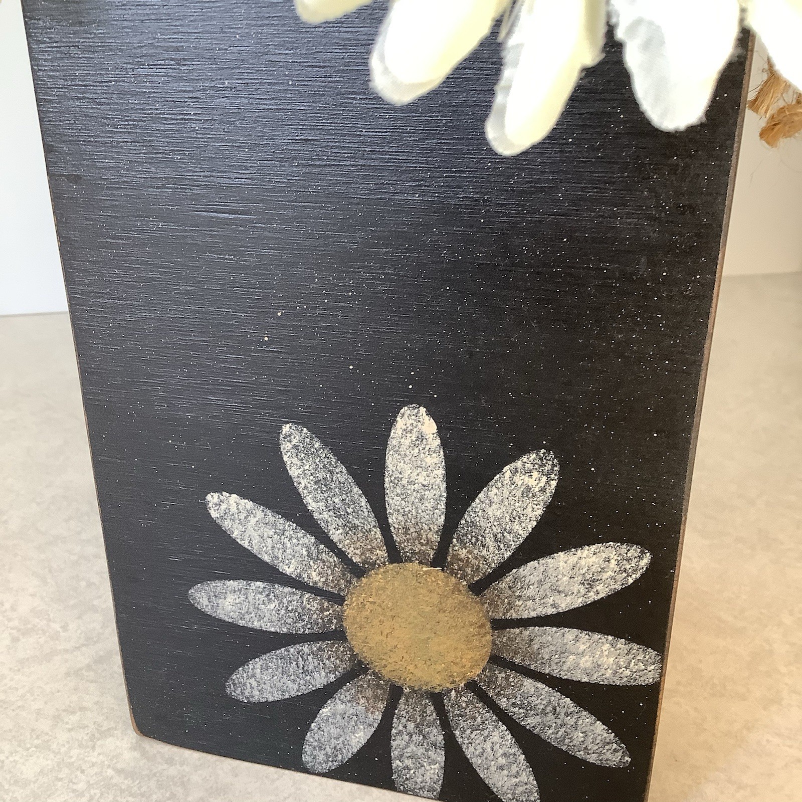 Artificial Flower Arrangement – White Daisies Painted Black Wood Box FOLK ART