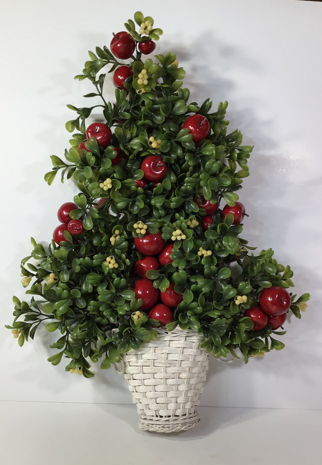 Vintage~MCM~ Green Boxwood Style Tree With Red Apples Wall Hanging Decor ~21”