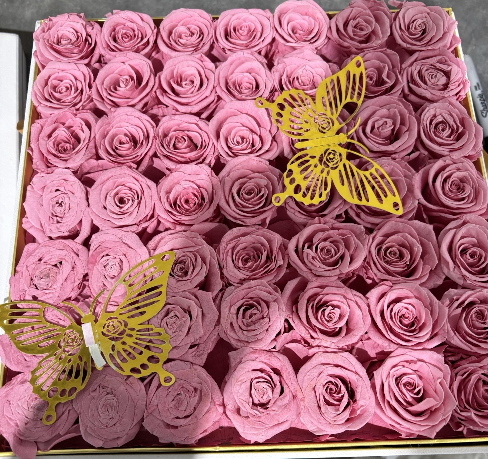 Mosstory Forever Flowers 49-Piece Preserved Roses in Gift Box