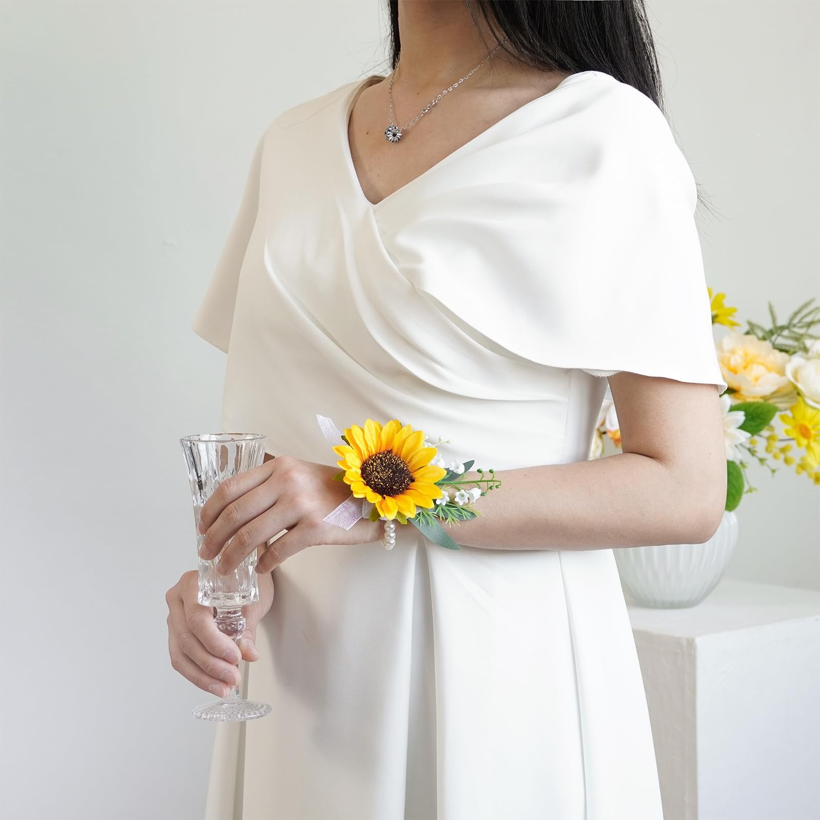 Sunflower Wrist Corsage Set for Weddings and Parties 2pcs Floral Accessory