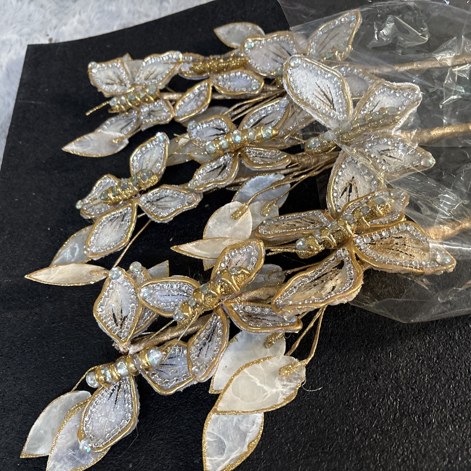butterfly bouquet made of capiz shells mettalic gold silver 30” Long Stem (3)