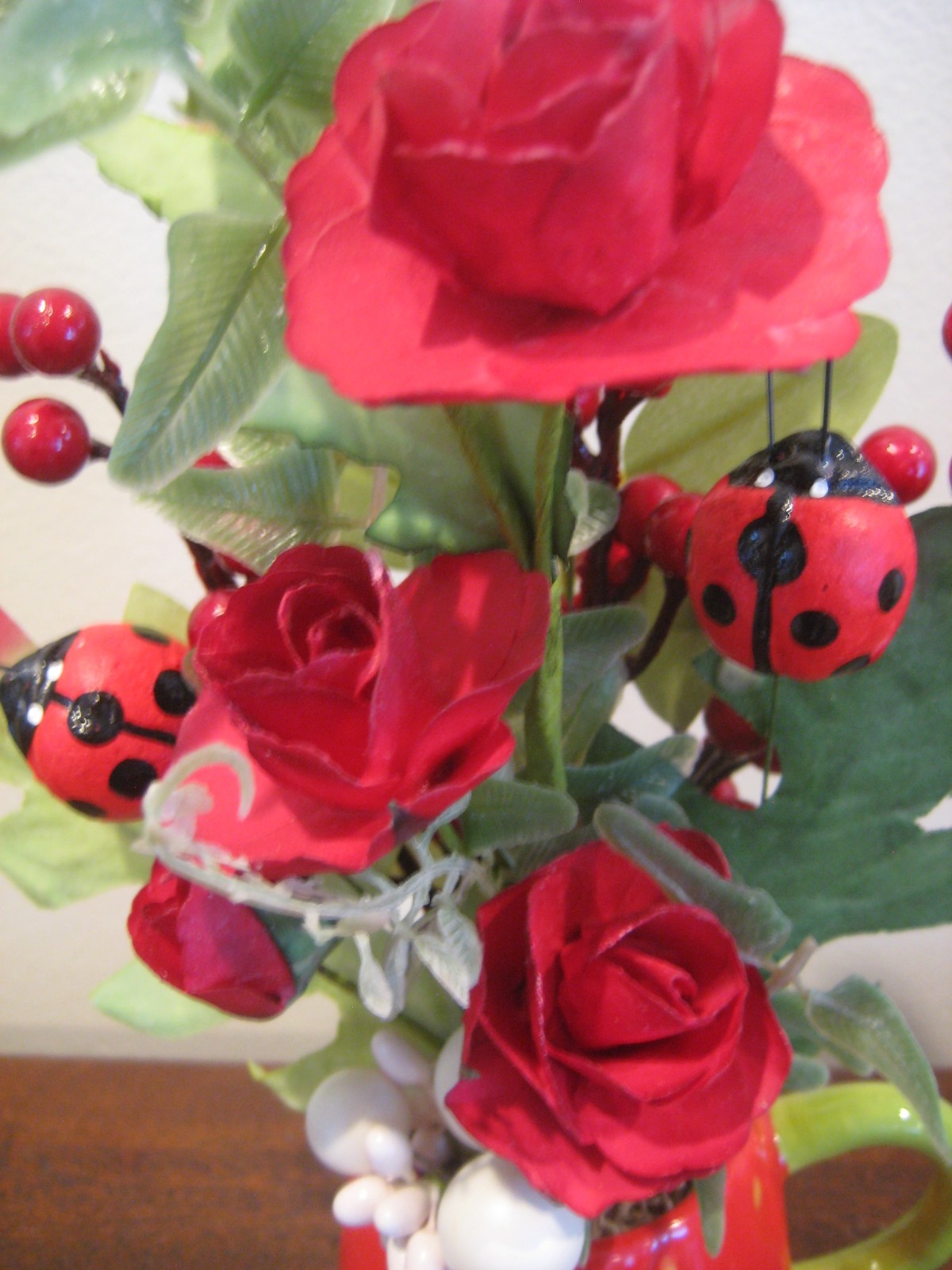 Lady Bugs- Flower Arrangement – Spring Summer Table Decoration – Strawberry Cup
