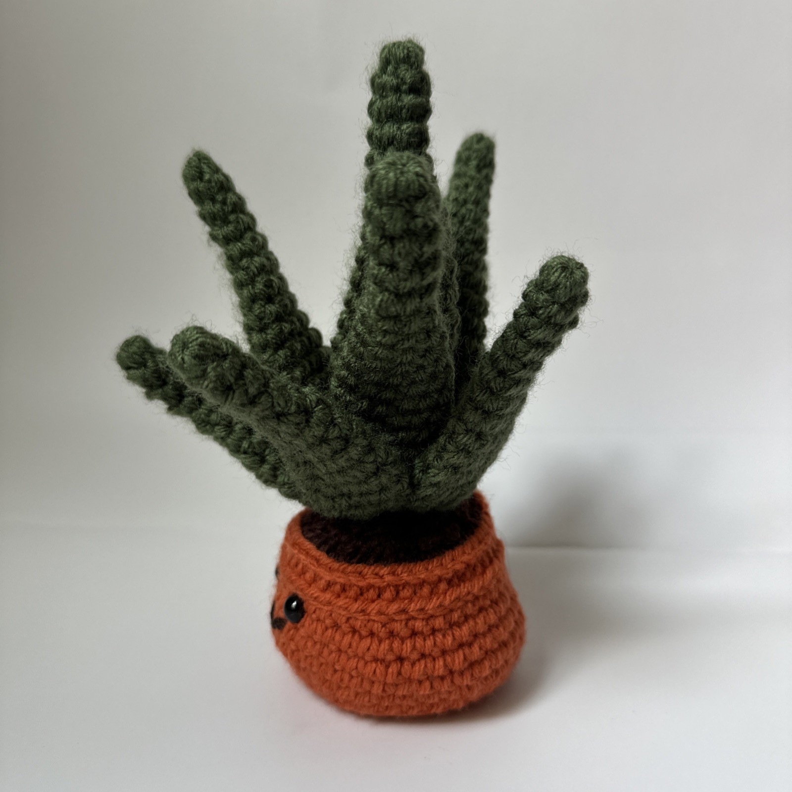 Handmade Crocheted Potted Succulent Plant 7” Retro Cute Gift Happy Aloe Vera