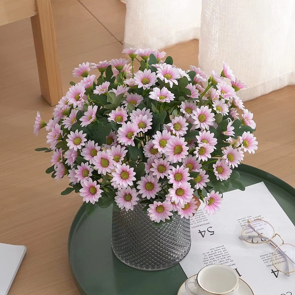 Chamomile Daisy Bouquet Made of Silk and Plastic for Living Room Bedroom Decor
