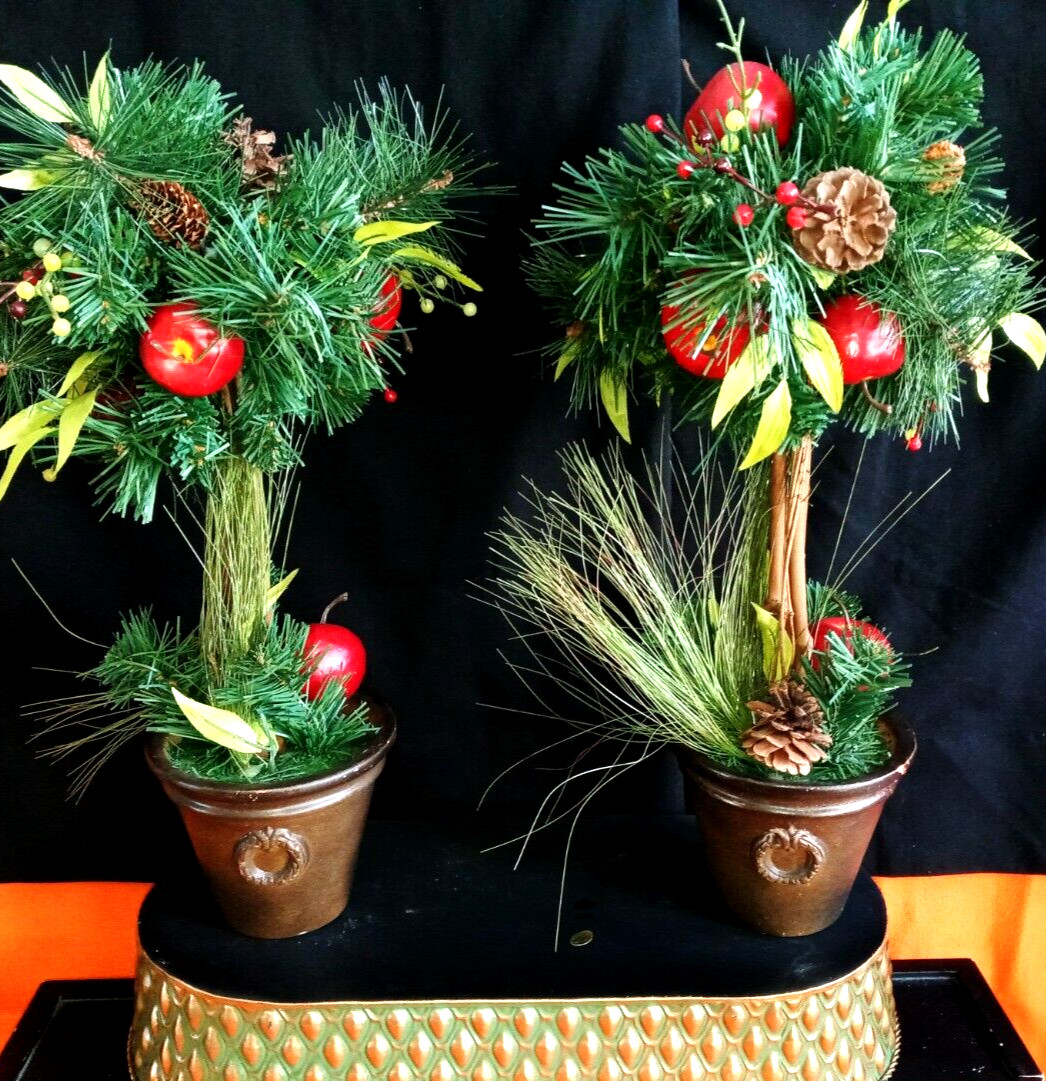 lot of 3 Topiaries 2 (18″) Apple Pinecone 1 ( 24″) Double Grapevine Topiary