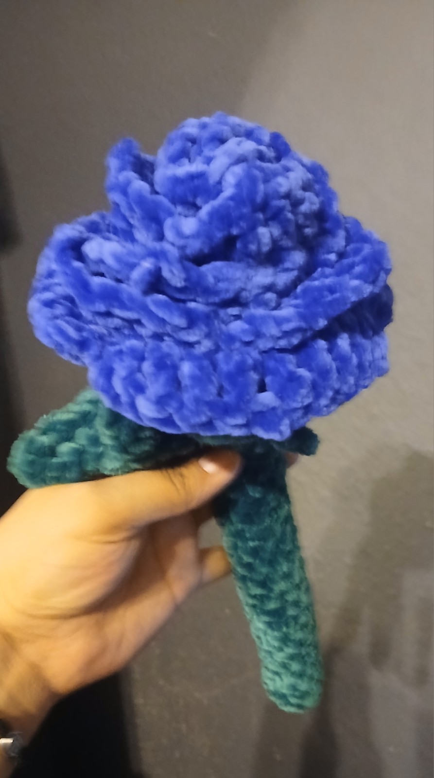 Jumbo BLUE Rose Crocheted Bouquet For Her Rosa AZUL Jumbo Para Ella
