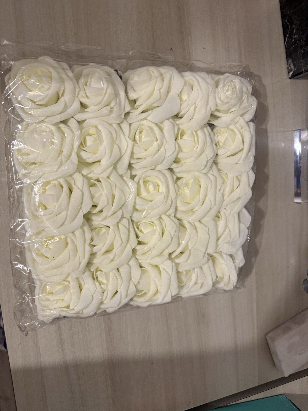 25 White Faux Rose Flowers With Wire Stems, Foam Material