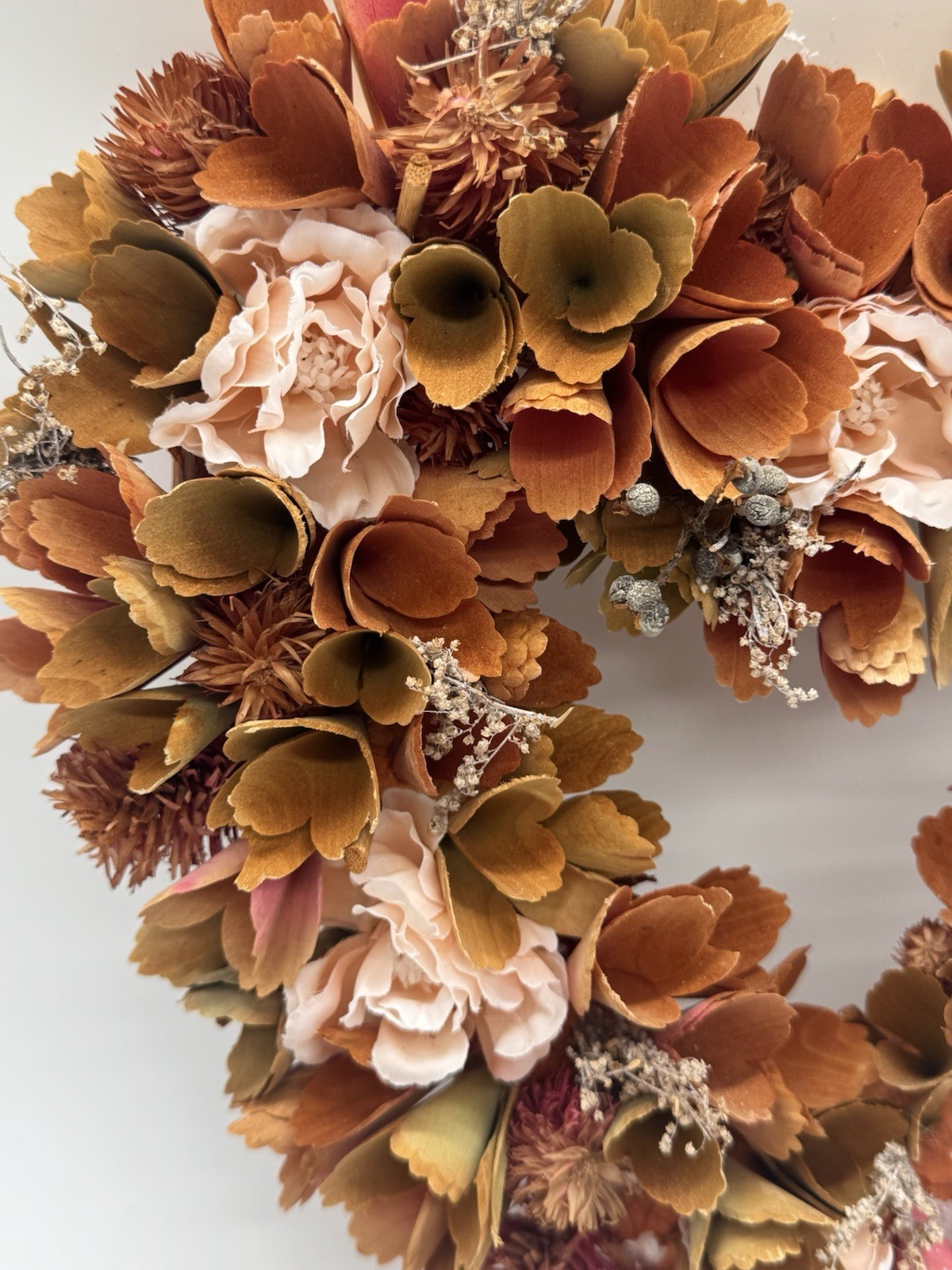 Faux Wood Pink Silk Door Home Decor Wreath Flower 13” W x 11” H