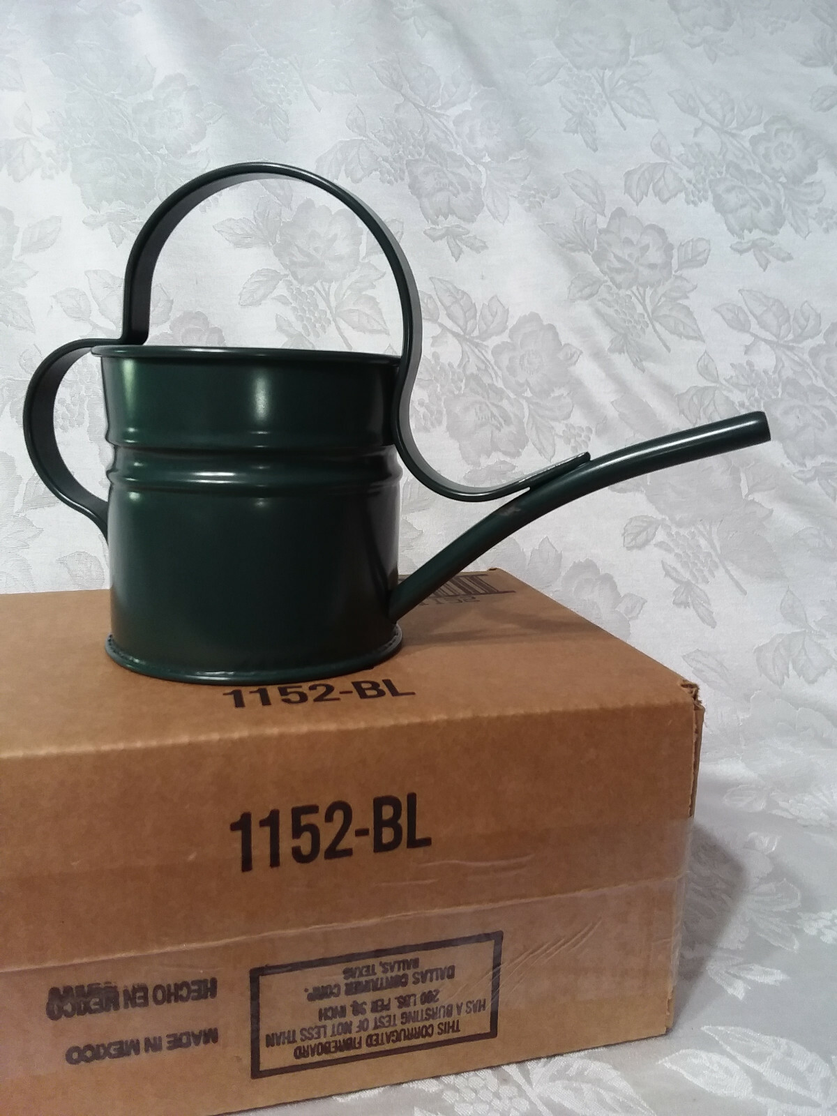 Home Interiors Hunter Green “Watering Time” Mini-Planter/ Metal Watering Can/NIB