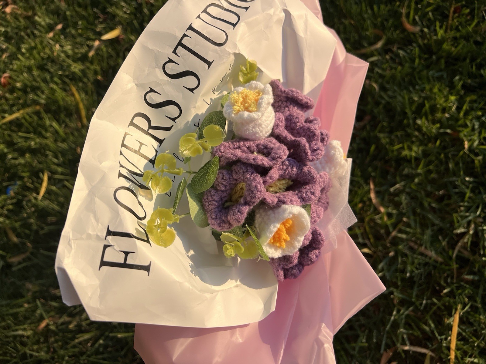 Handmade Crochet Purple Flower Bouquet with White Blooms – Elegant Gift