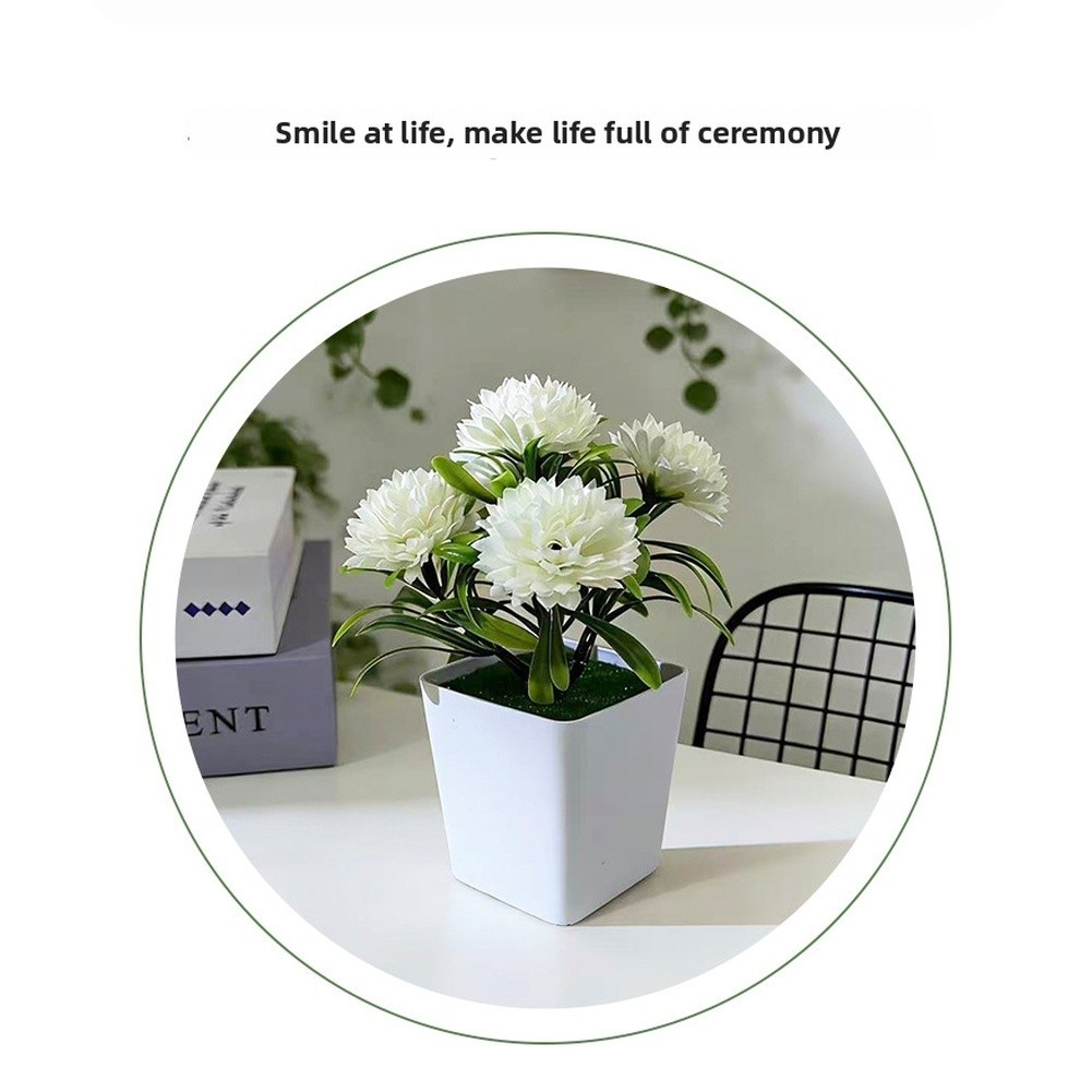 Beautifully Crafted Fake Flowers with Natural Color Transitions for Home