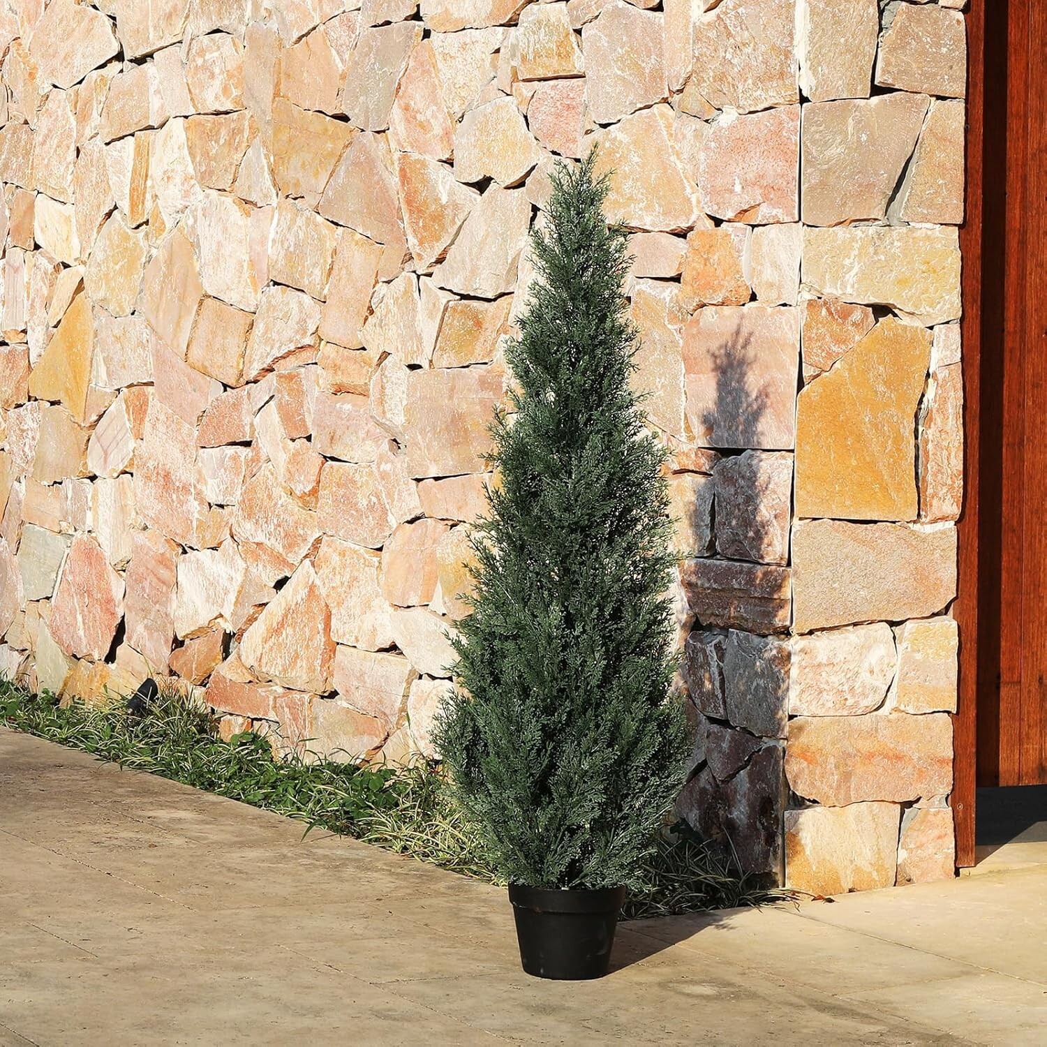 Set of 2 – 4FT Artificial Cedar Topiary Trees for -Round Outdoor Elegance
