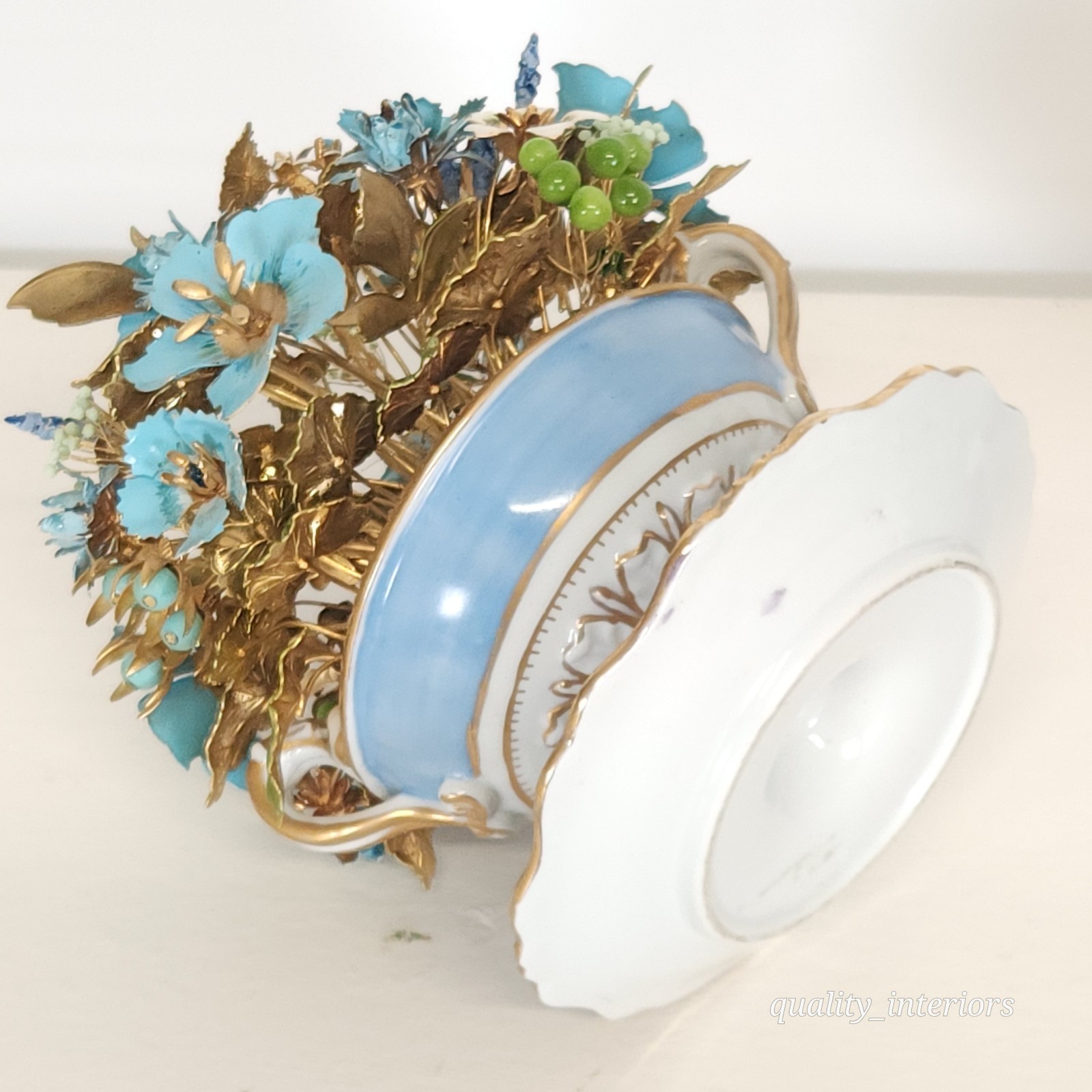 Pair Jane Hutcheson for Gorham Blue 2 Handled Teacup & Saucer Floral Arrangement