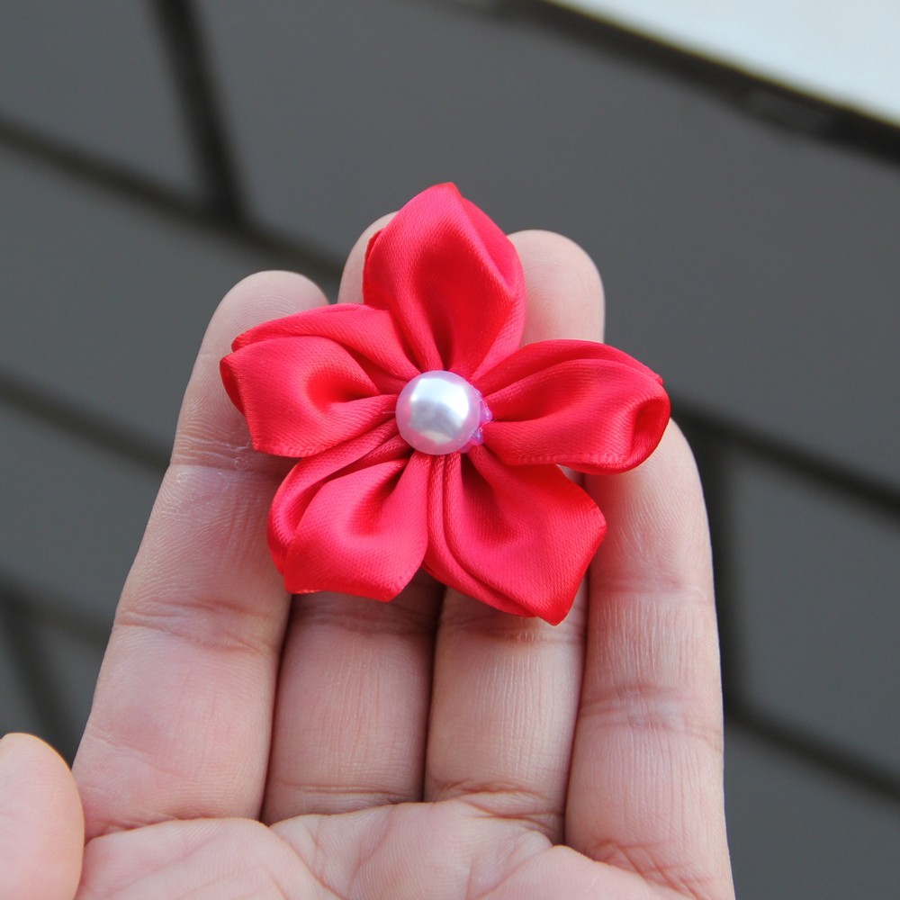 5cm Sweet Rosette Satin Ribbon Flowers With Pearl Used for Diy Headband
