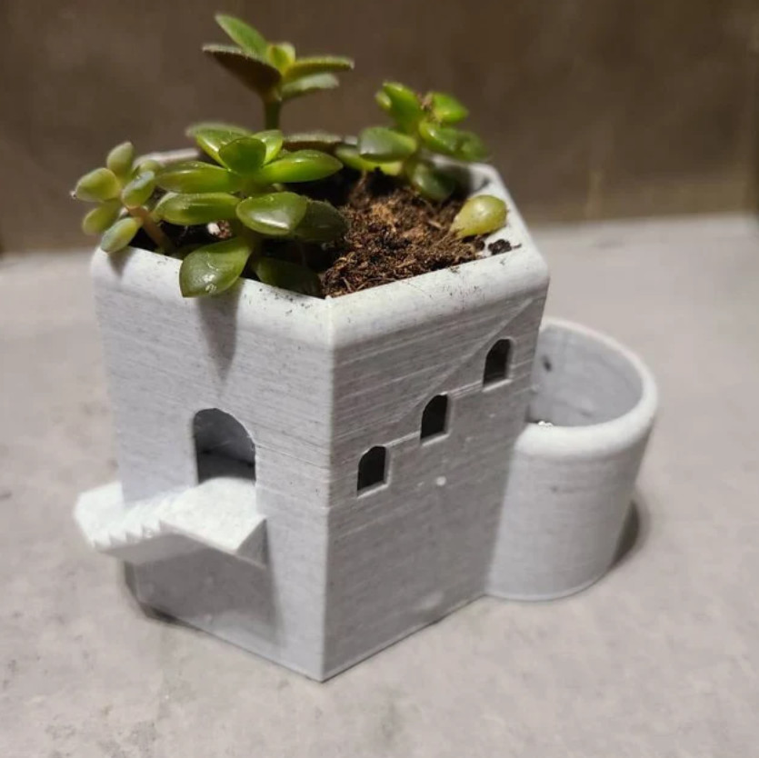 Decorative Tower Planter – Indoor Flower Pot