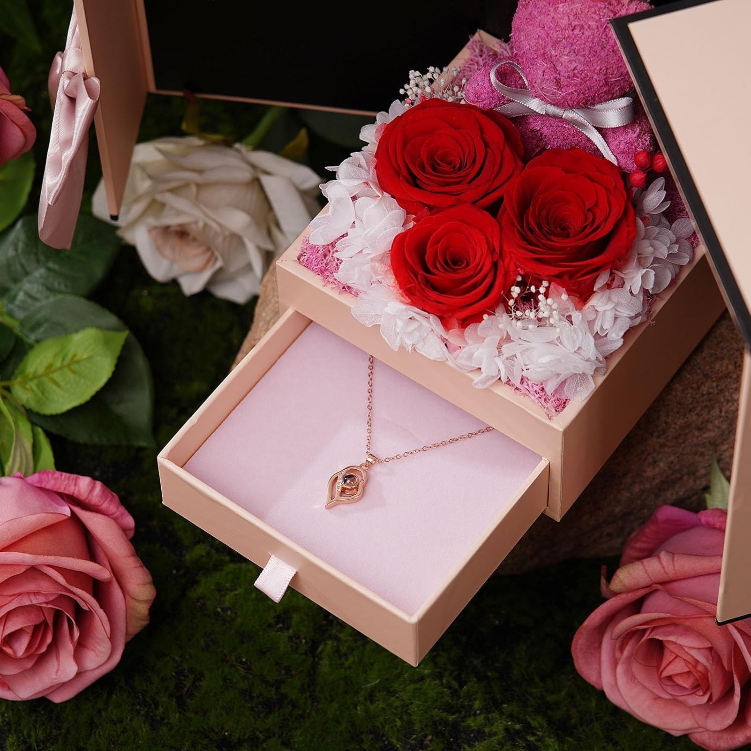Eternal Preserved Rose Gift with I Love You Necklace – Timeless Elegance for Her