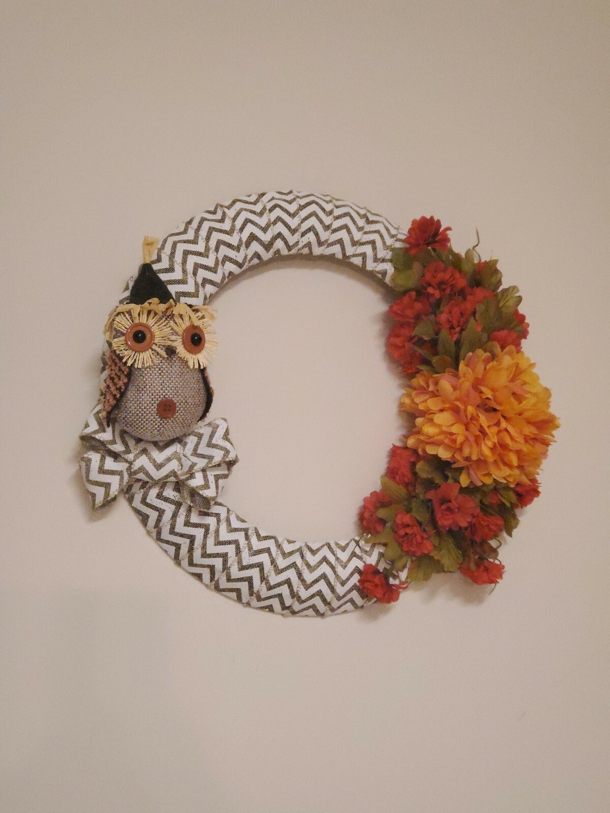 WREATH with OWL red orange mums FLOWERS burlap FALL autumn Decor Front Door 15