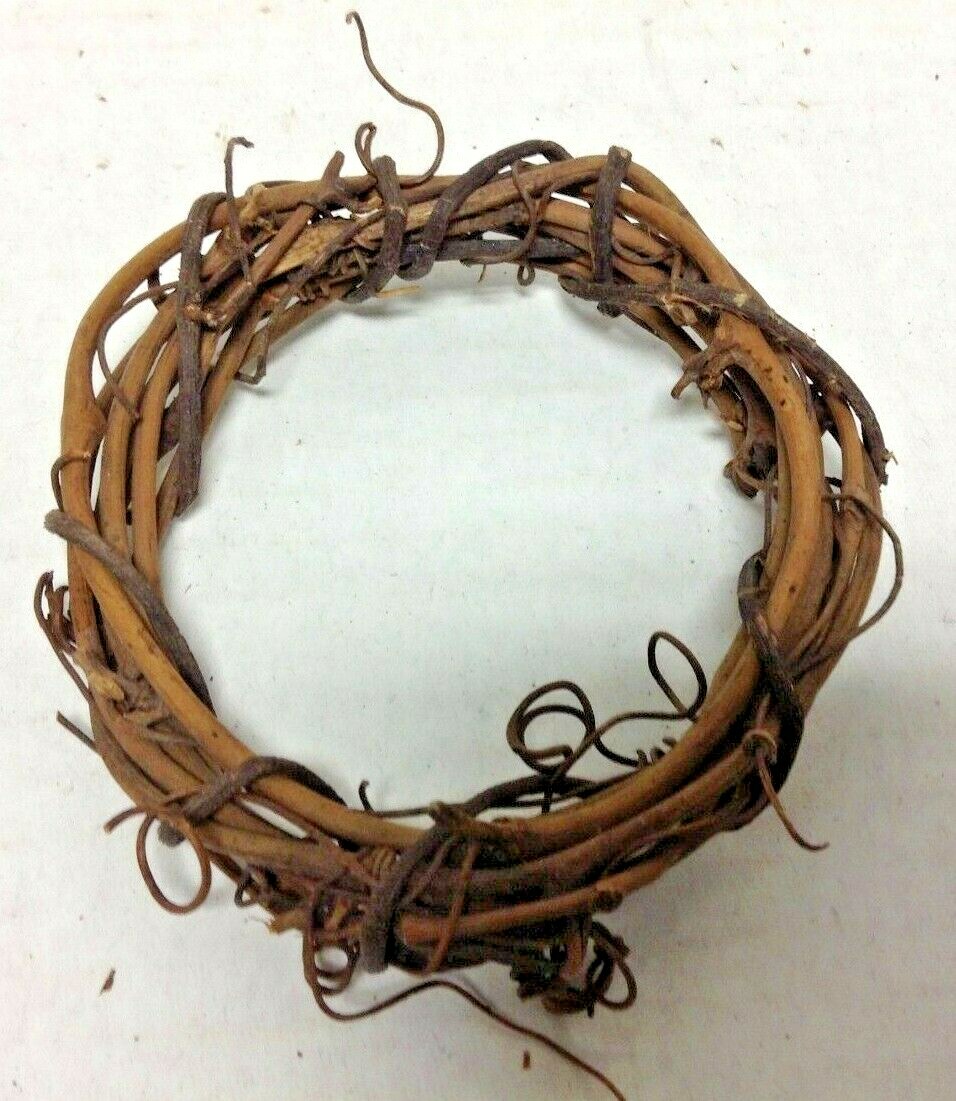 4 rustic natural grapevine wood decorating primitive crafts twig ornament wreath