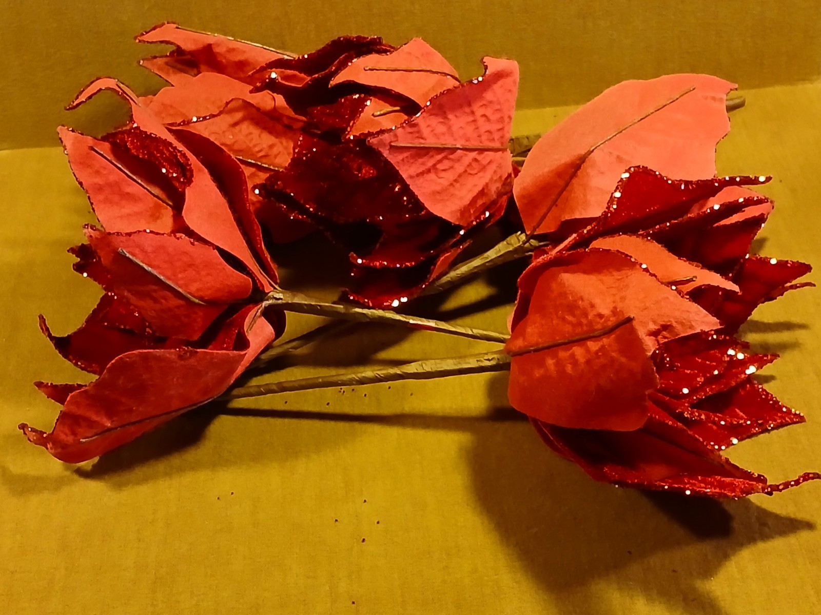 5 Christmas Poinsettia Picks 11″l x 8″w Red Velvet Wired Flower Decor Ornaments