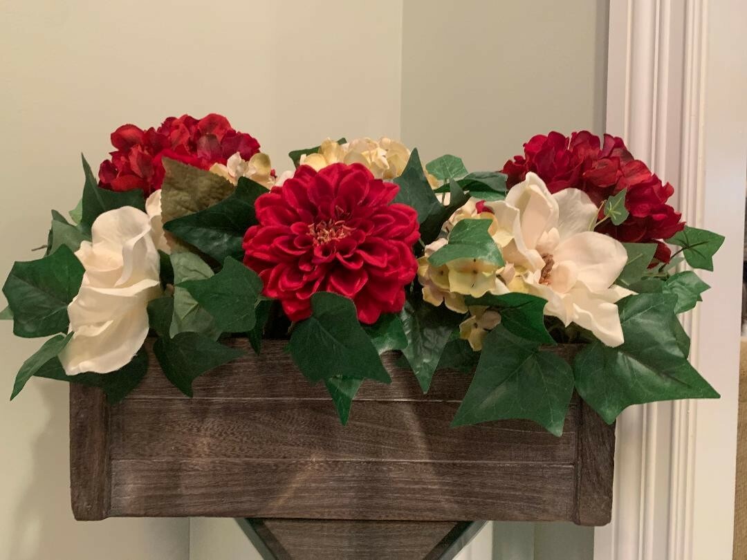 Artificial Floral ARRANGEMENT Flower Red Home Decor wood vase 22 x14″ Holiday