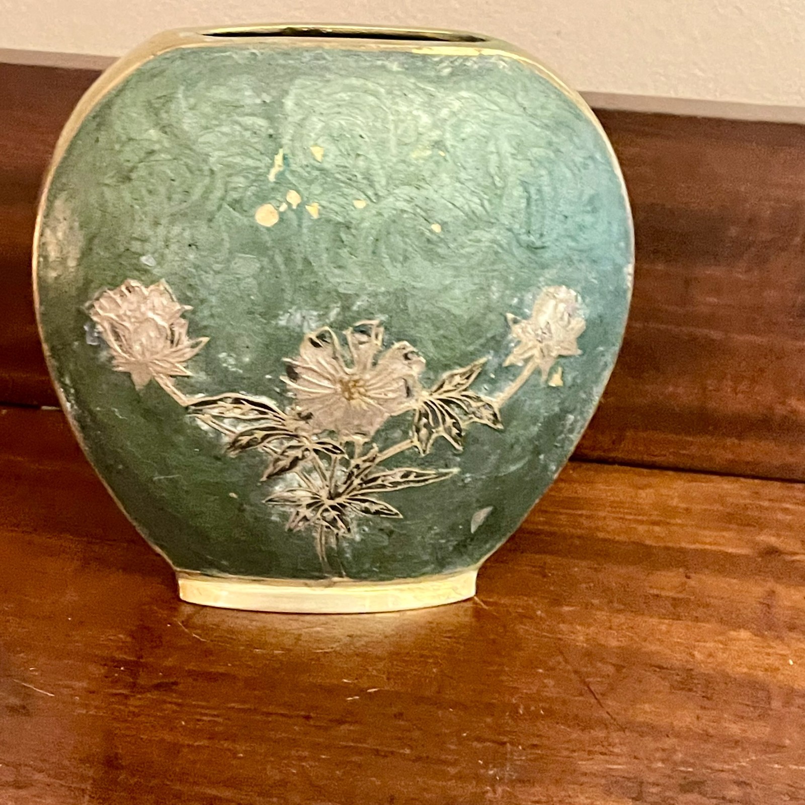 MCM Cloisonne Enameled Brass Enameled Asian Garde Display Piece dc7