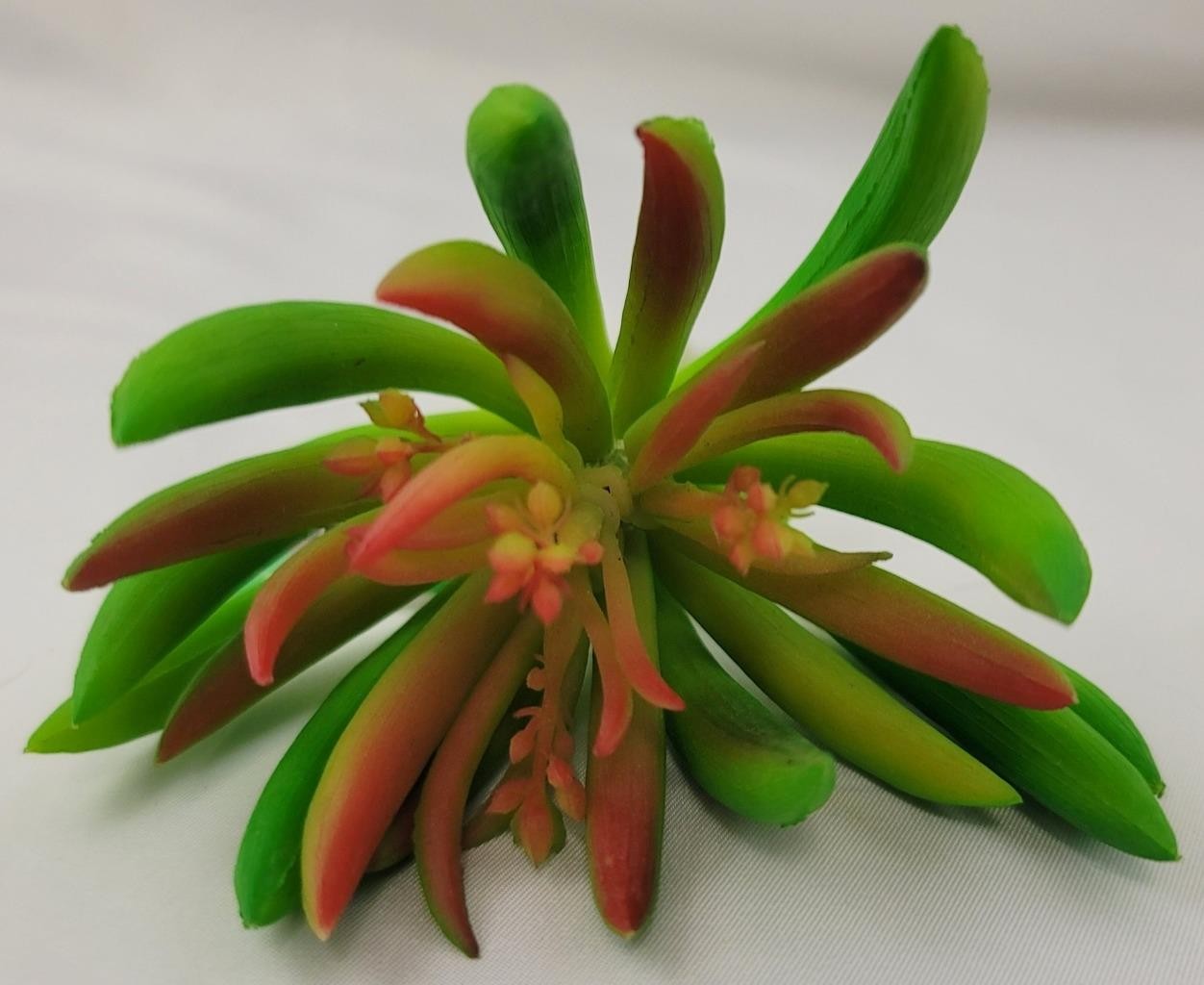 Ashland Floral Pick Green Red Leaf New 6 in Flowers