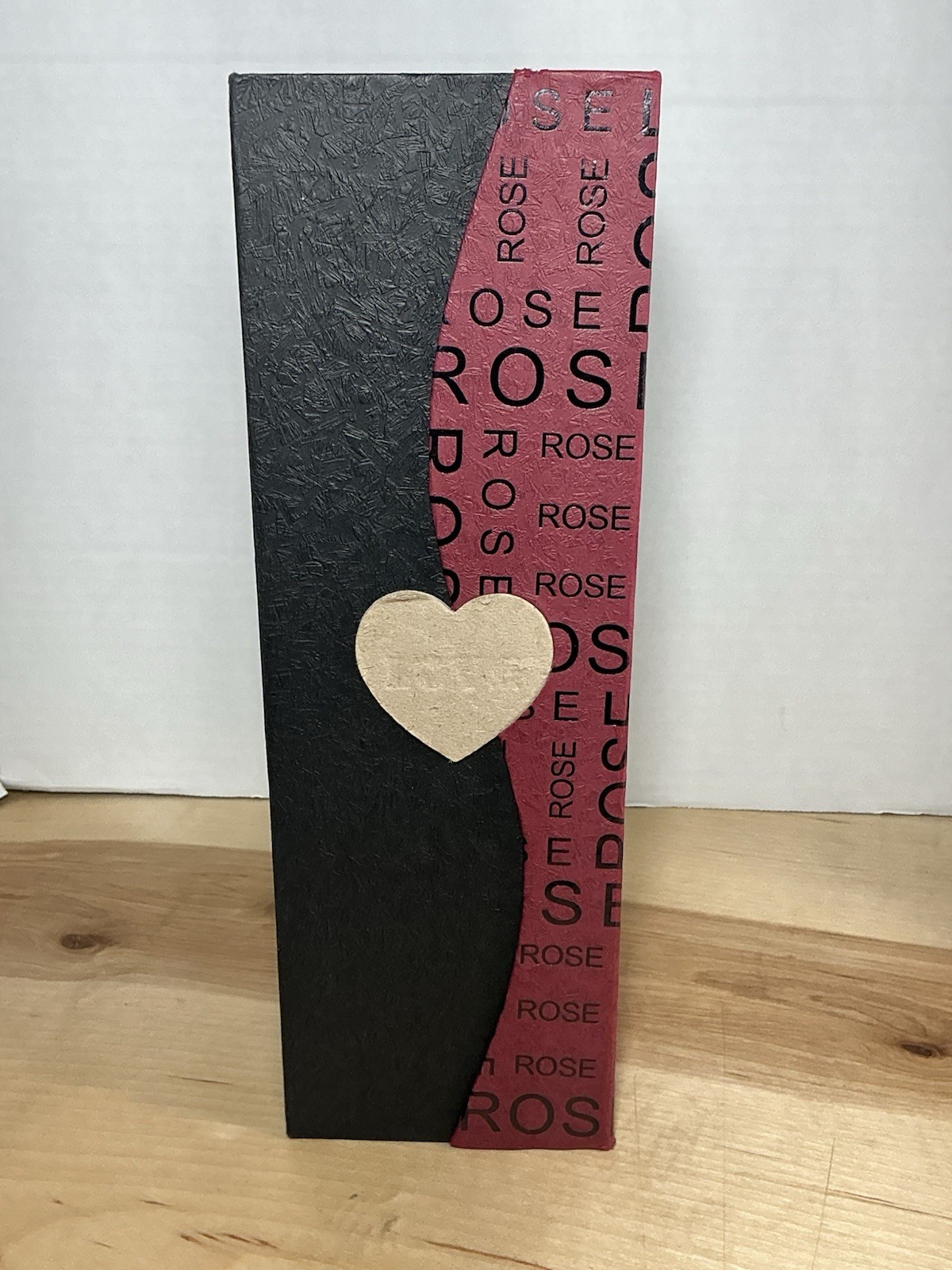 24K Gold Trim Red Rose Dipped Rose in Gift Box w/ Display Stand Valentine’s Gift