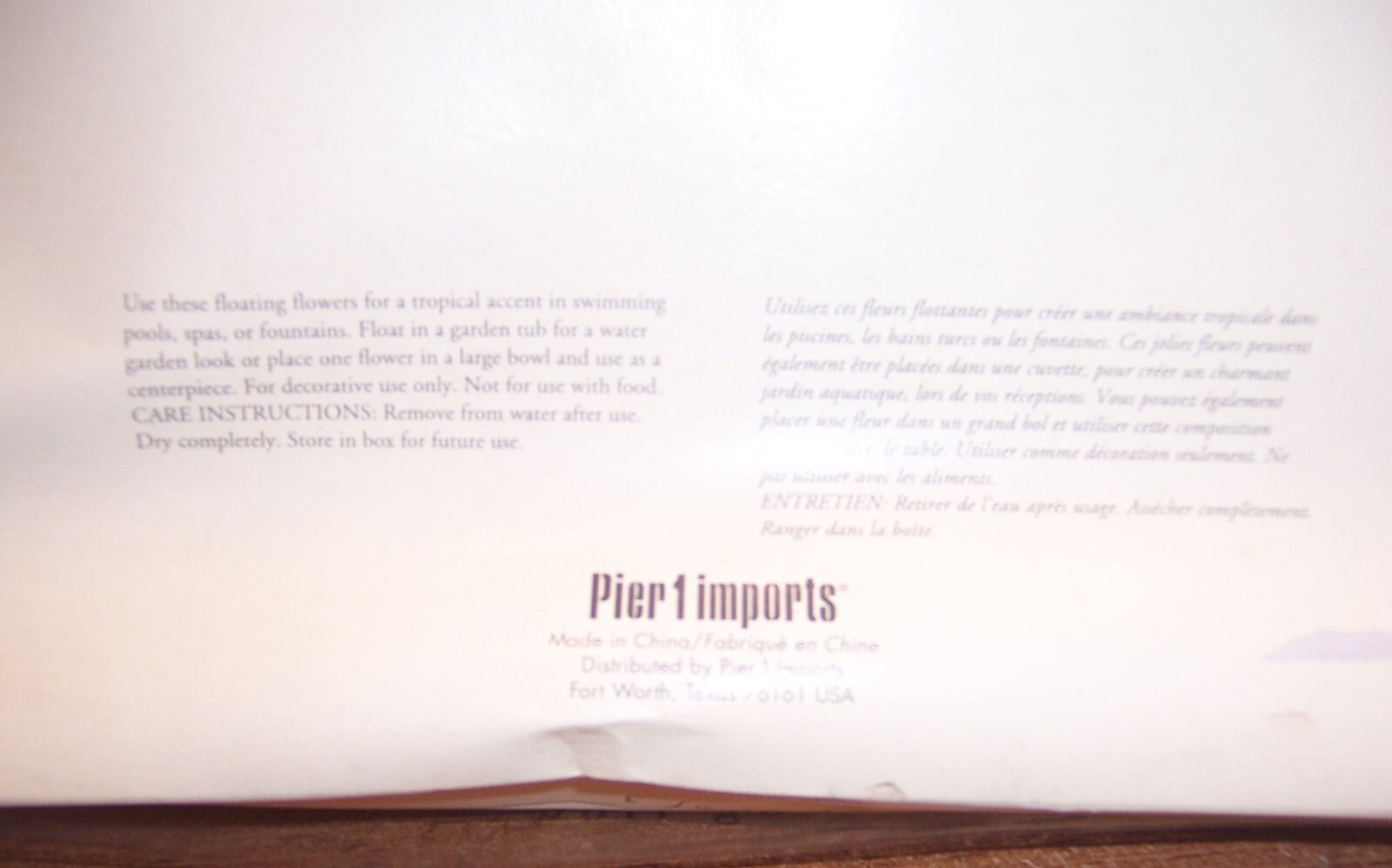 VINTAGE NIB PIER ONE IMPORTS SET OF THREE FLOATING FLOWERS