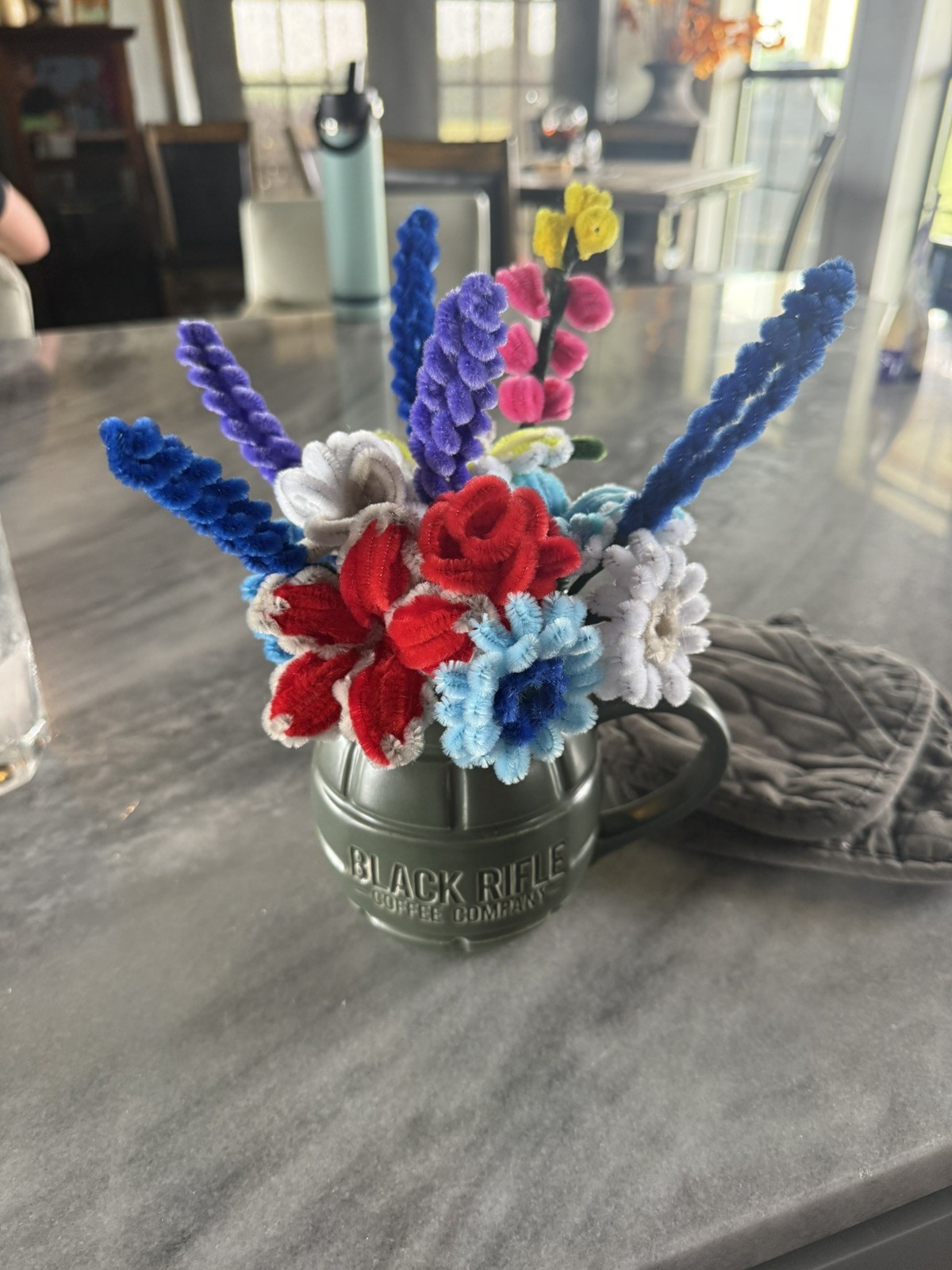 CUSTOM Pipe Cleaner Floral Arrangement: Please see full description