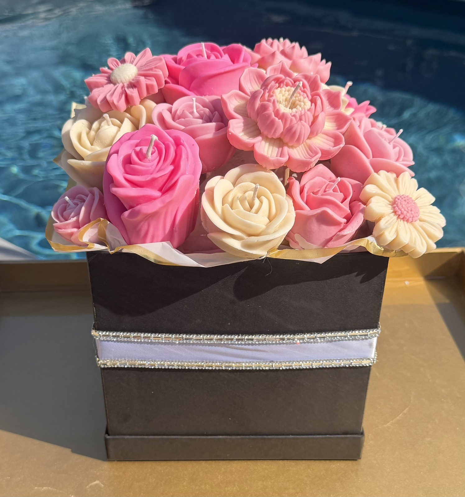 Handmade Scented Candle Bouquet – Luxury Flower Candle Gift Box- It’s A Girl