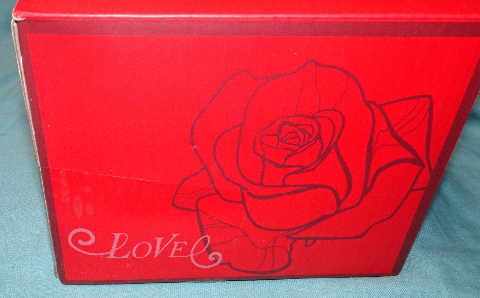 new open box Preserved Real Red Rose Gift Box with Heart Necklace Eternal Flower