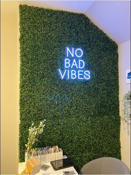 24″ x 16″ Artificial Hedge Mat Fence Fake Plant Grass Wall Garden Panels 12Pcs