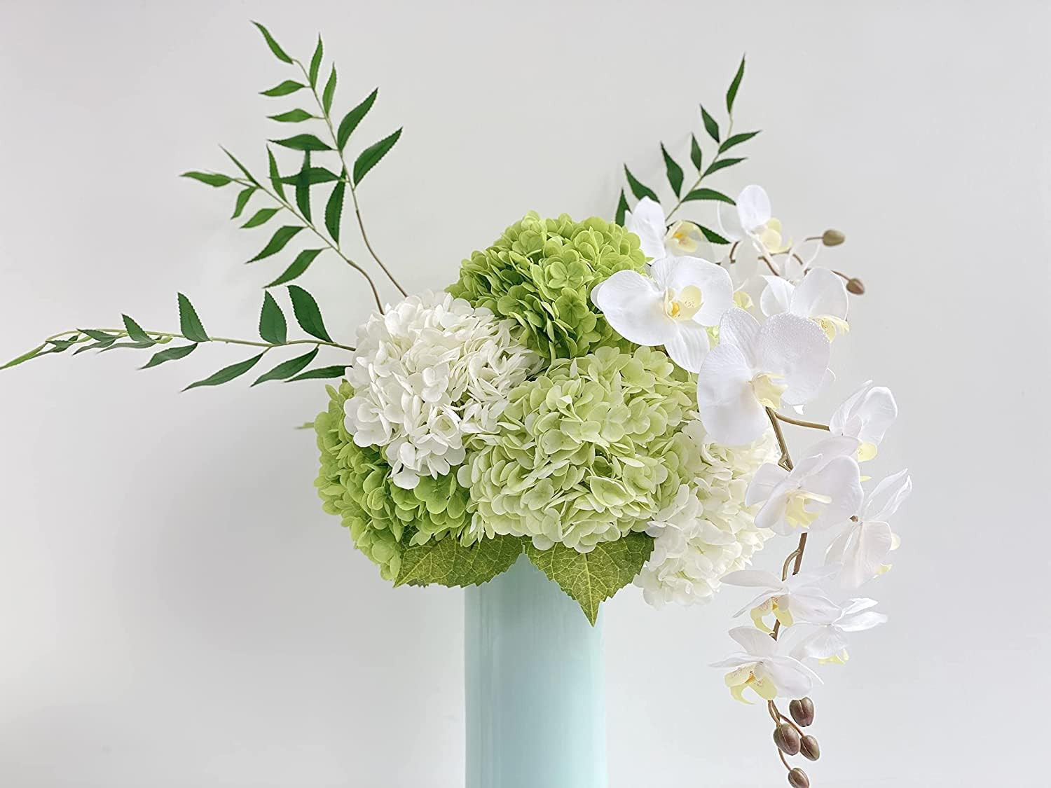 Lifelike Artificial Hydrangea Flowers – 4 Pcs for Home & Wedding Decor