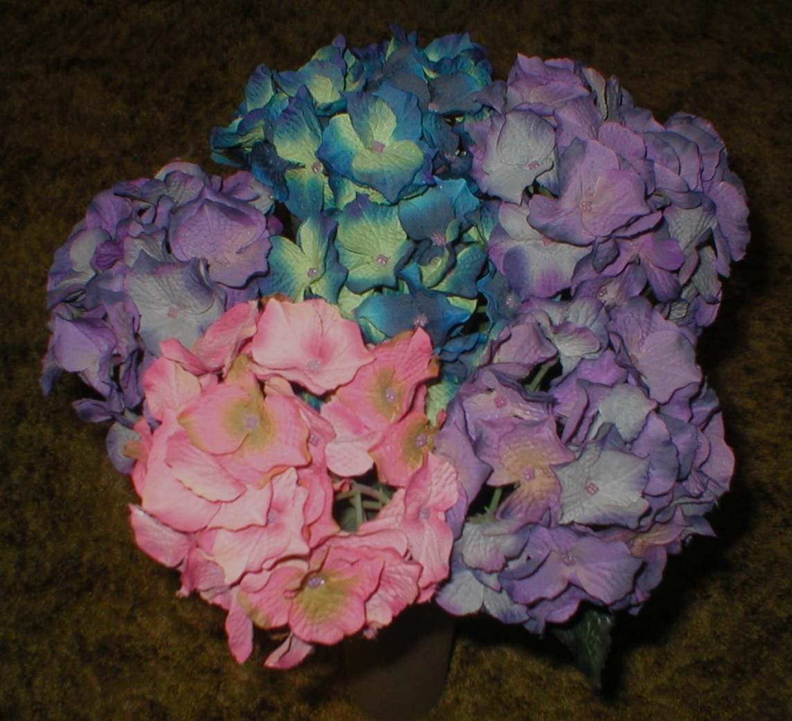 6 HYDRANGEA FLOWERS ARTIFICIAL 24″ STEMS MULTI-COLORS LOT SOLD AS IS