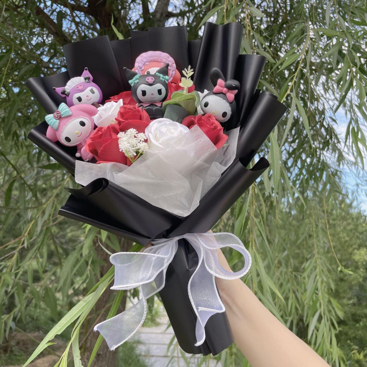 Cat Dolls with Artificial Flowers Creative Bouquet Christmas Valentine Birthday