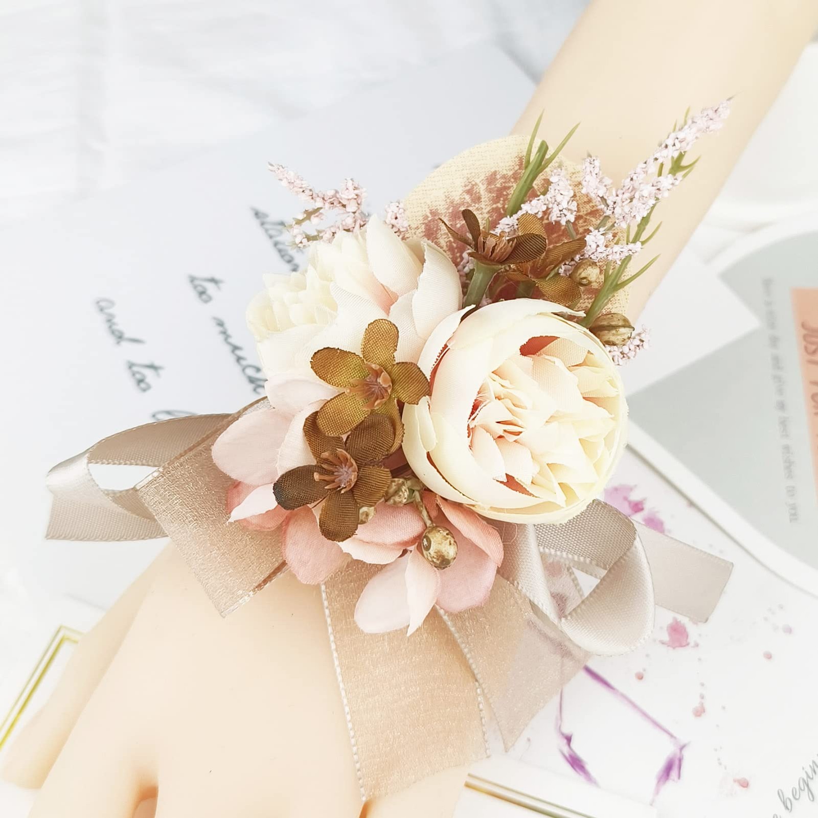 2 PCS Wrist Corsage Boutonniere Set Artificial Flower Creamy+Brown+Pink
