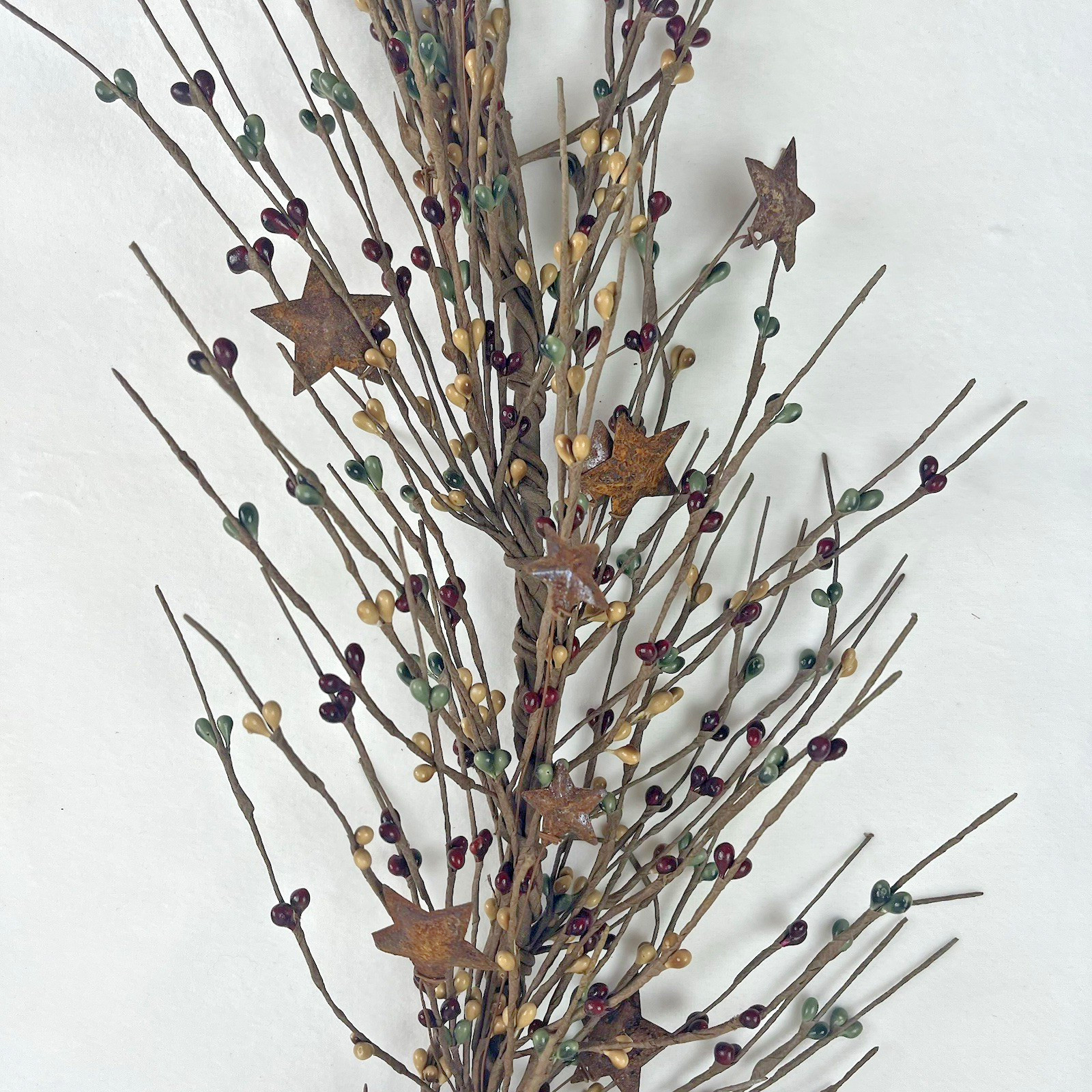 Primitive-Pip Berry Garland-58″- FULL Burgundy/Tan/Slate Blue w/ Rusty Stars