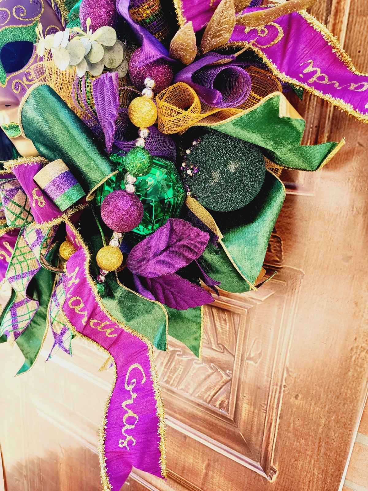 Mardi Gras Wreath, Front Door Wreath, Mardi Gras Mask Wreath, Handmade Wreath