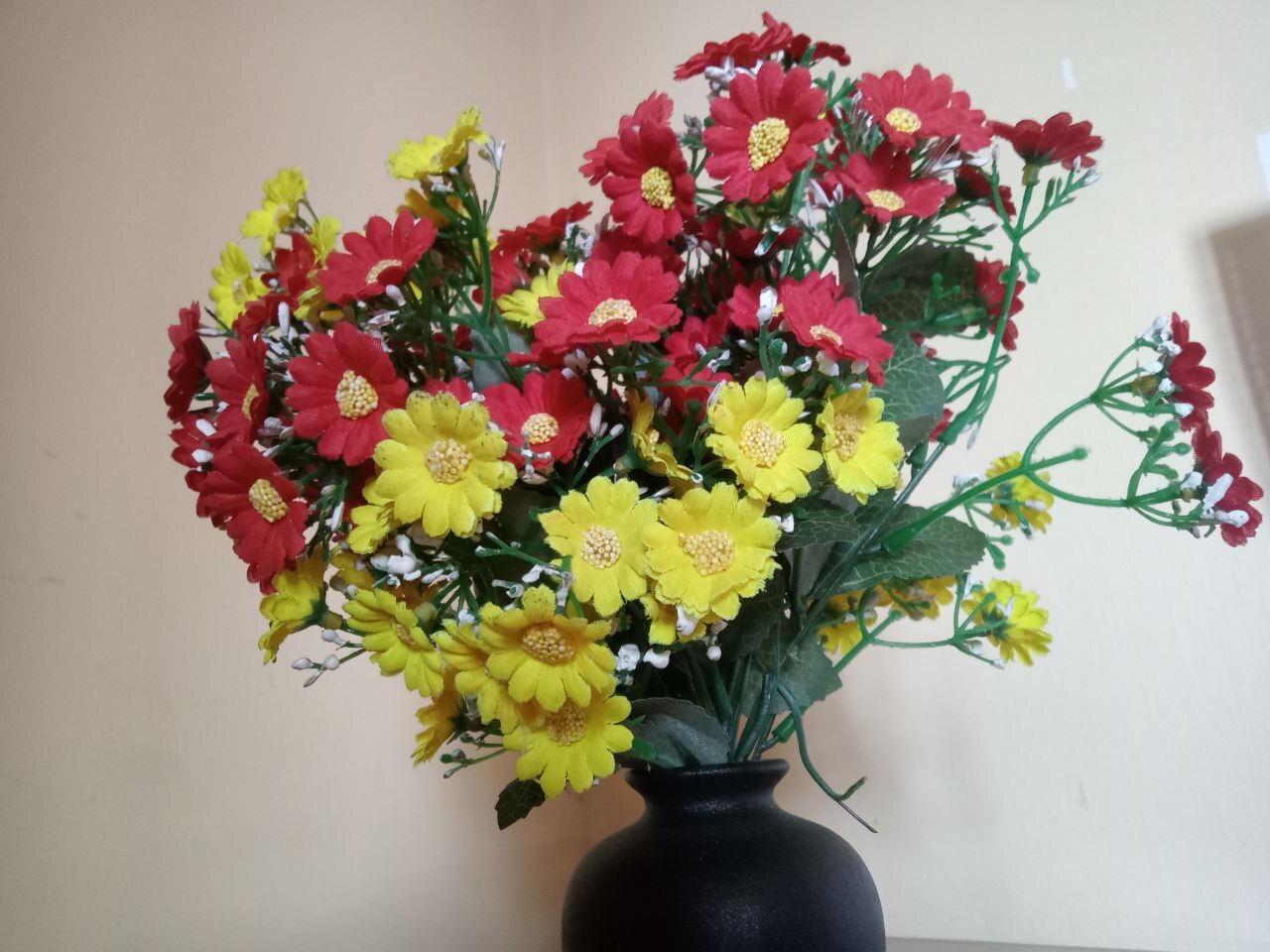 Small Clay Vase With Artificial Flowers For Decorate Your Own Space Or Office