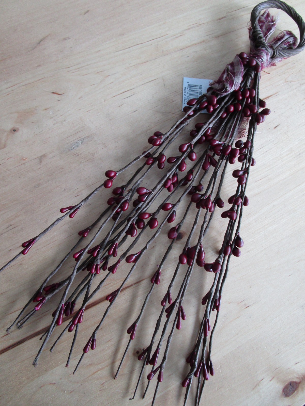 Pip Berry Wispy Teardrop Rustic Primitive Pip Berries Swag Rustic Burgundy NEW