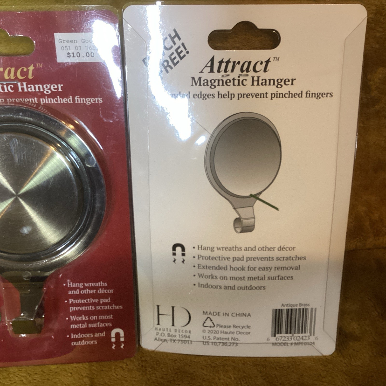 Attract Magnetic Wreath Hanger Oil Rubbed Bronze~Lot Of 2 NIP!