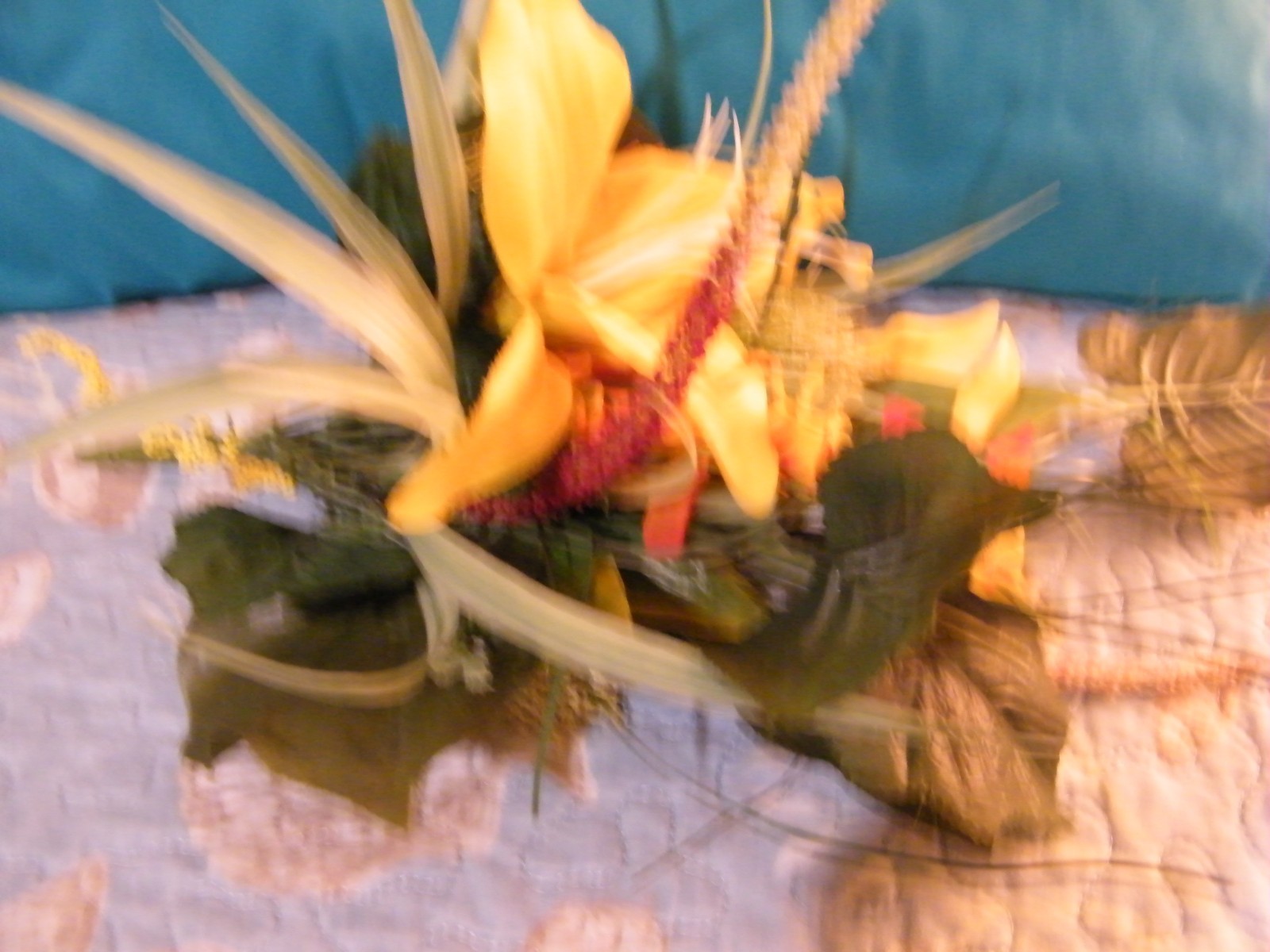 NEW 2 SMALL BUNDLES MULTI COLOR ASSORTED ARTIFICIAL FLOWERS LIKE LIKE