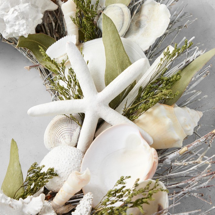 Eucalyptus Lagoon Dried Wreath, 20″-Williams Sonoma|46610