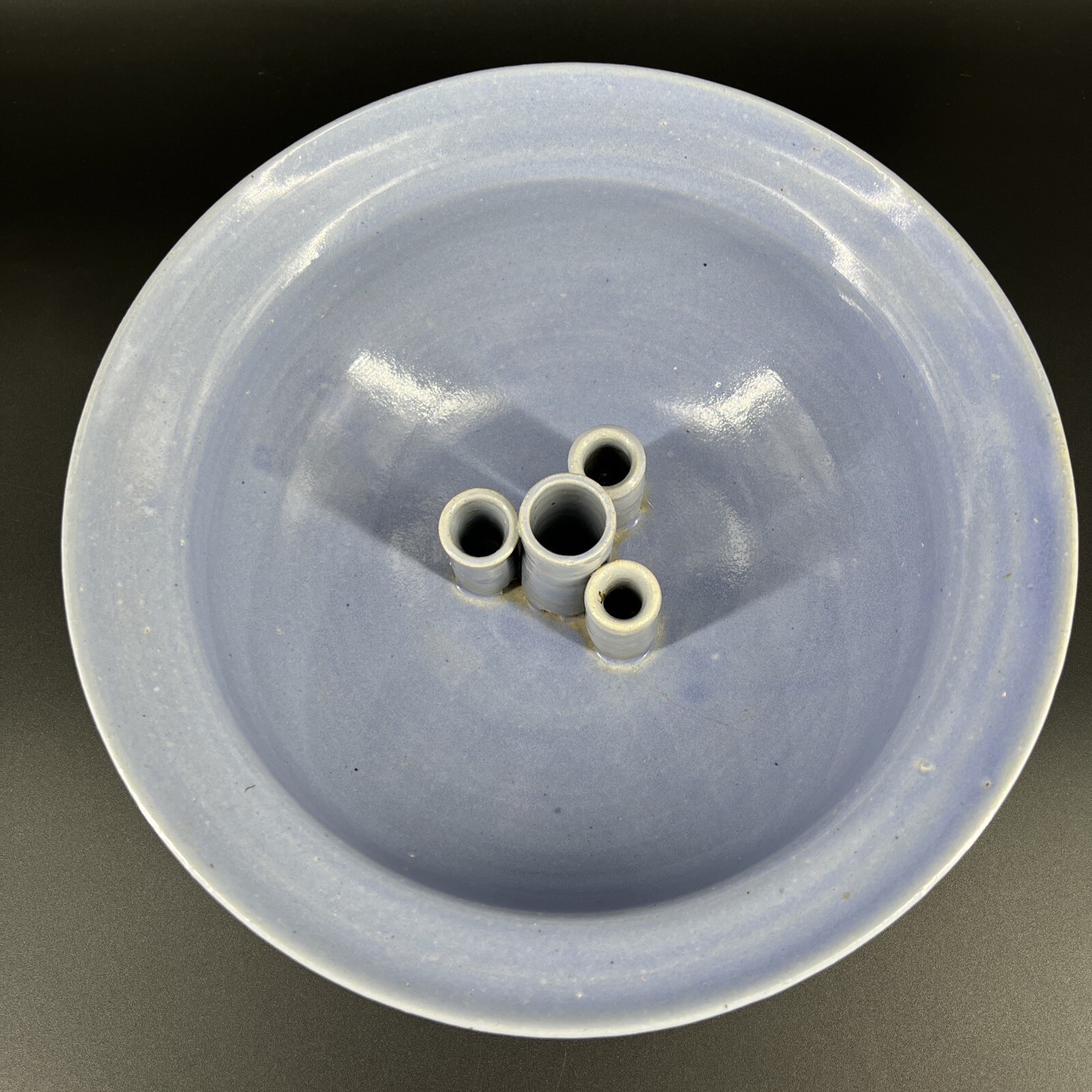Studio Pottery Ikebana Blue Ceramic Flower Vase Blue With 4 Flower Frogs Signed