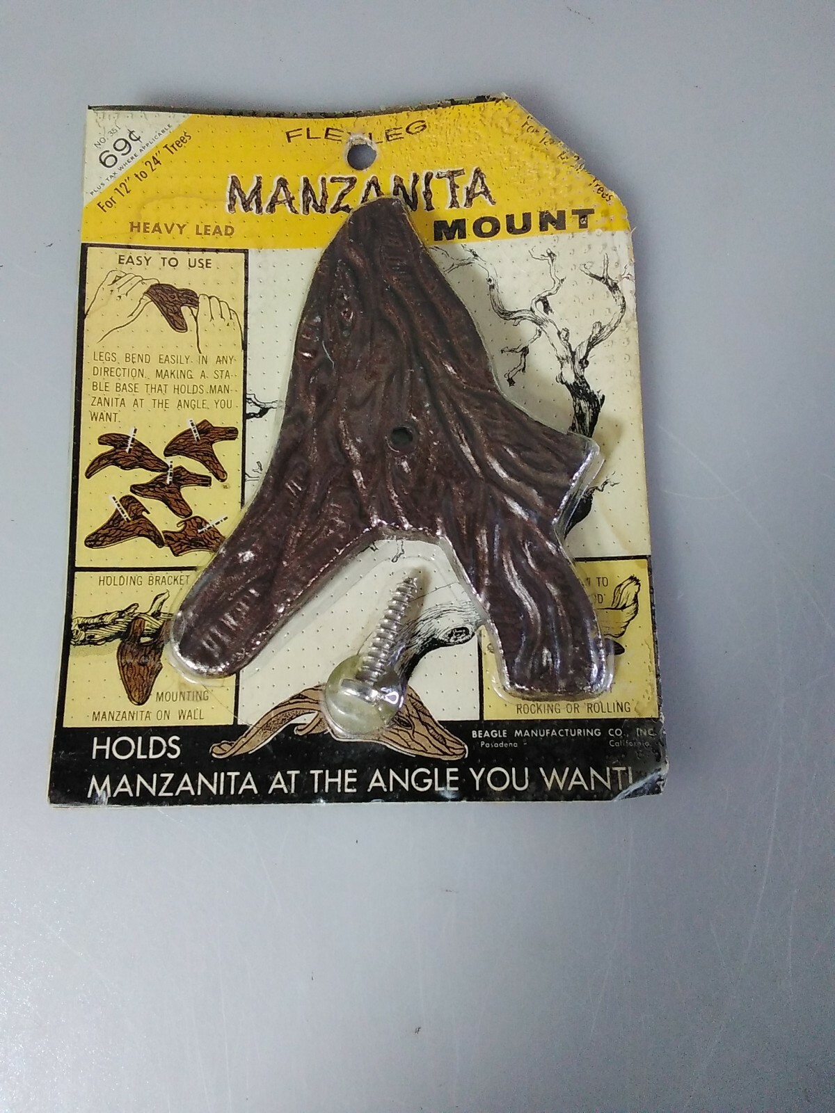 Manzanita Flexible Moldable Mount – 12″ to 24″ Trees – Vintage NIP (220)