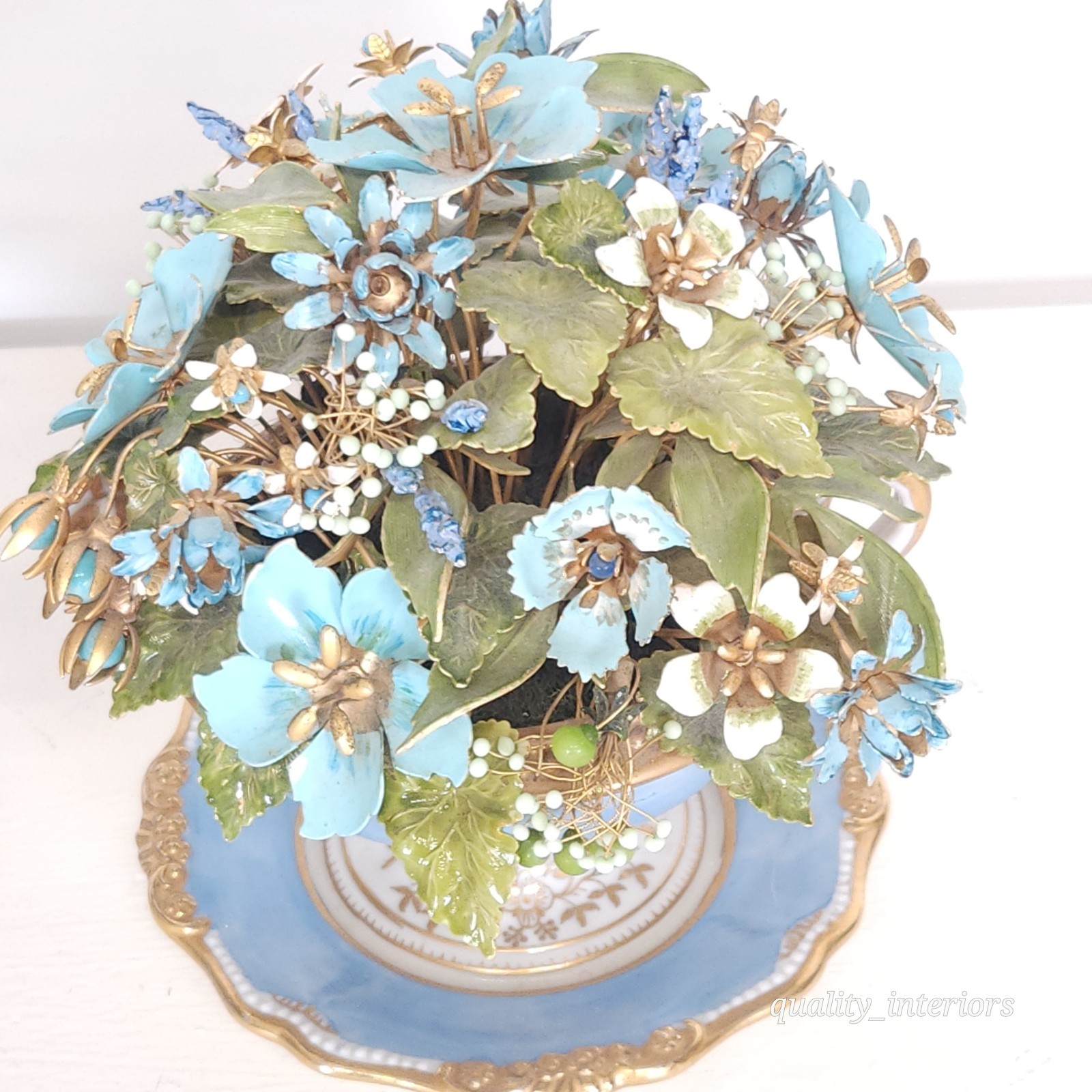 Pair Jane Hutcheson for Gorham Blue 2 Handled Teacup & Saucer Floral Arrangement