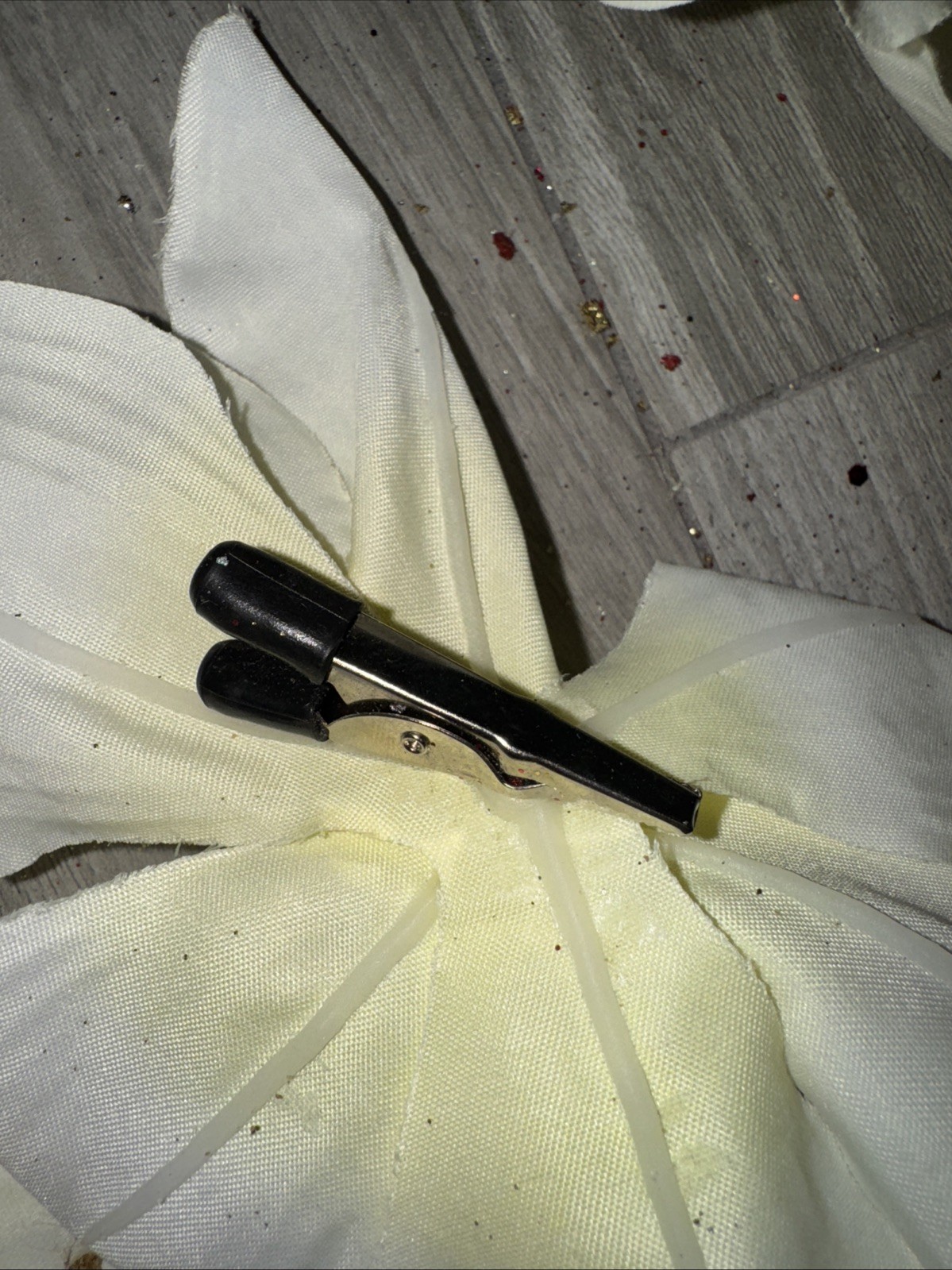 Artificial Flowers Holiday White Floral Stems And Clips Entire Lot Included
